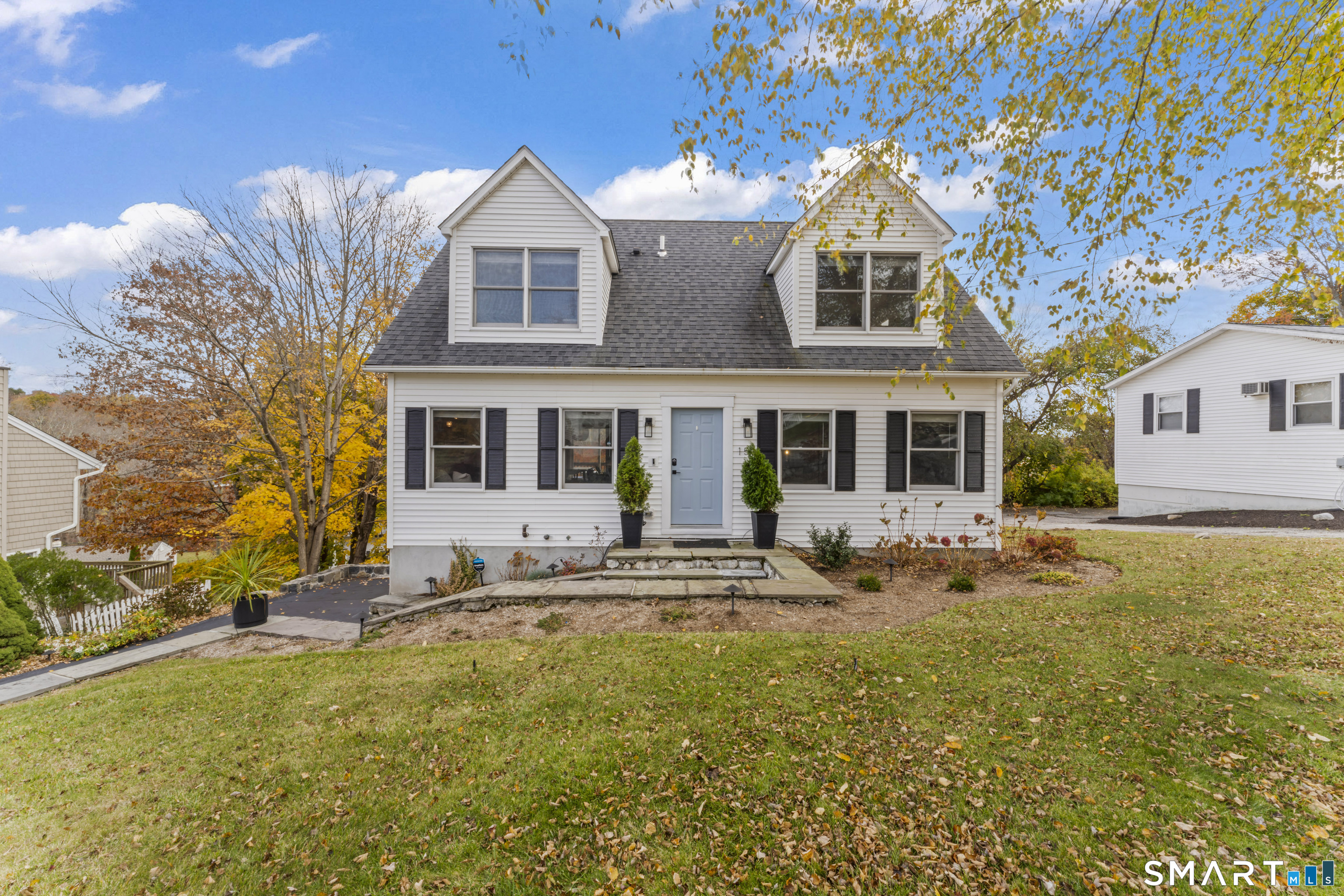 Homes for sale in Brookfield, CT | 15 Berkshire Dr, Brookfield, CT 06804 | MLS# 24157015