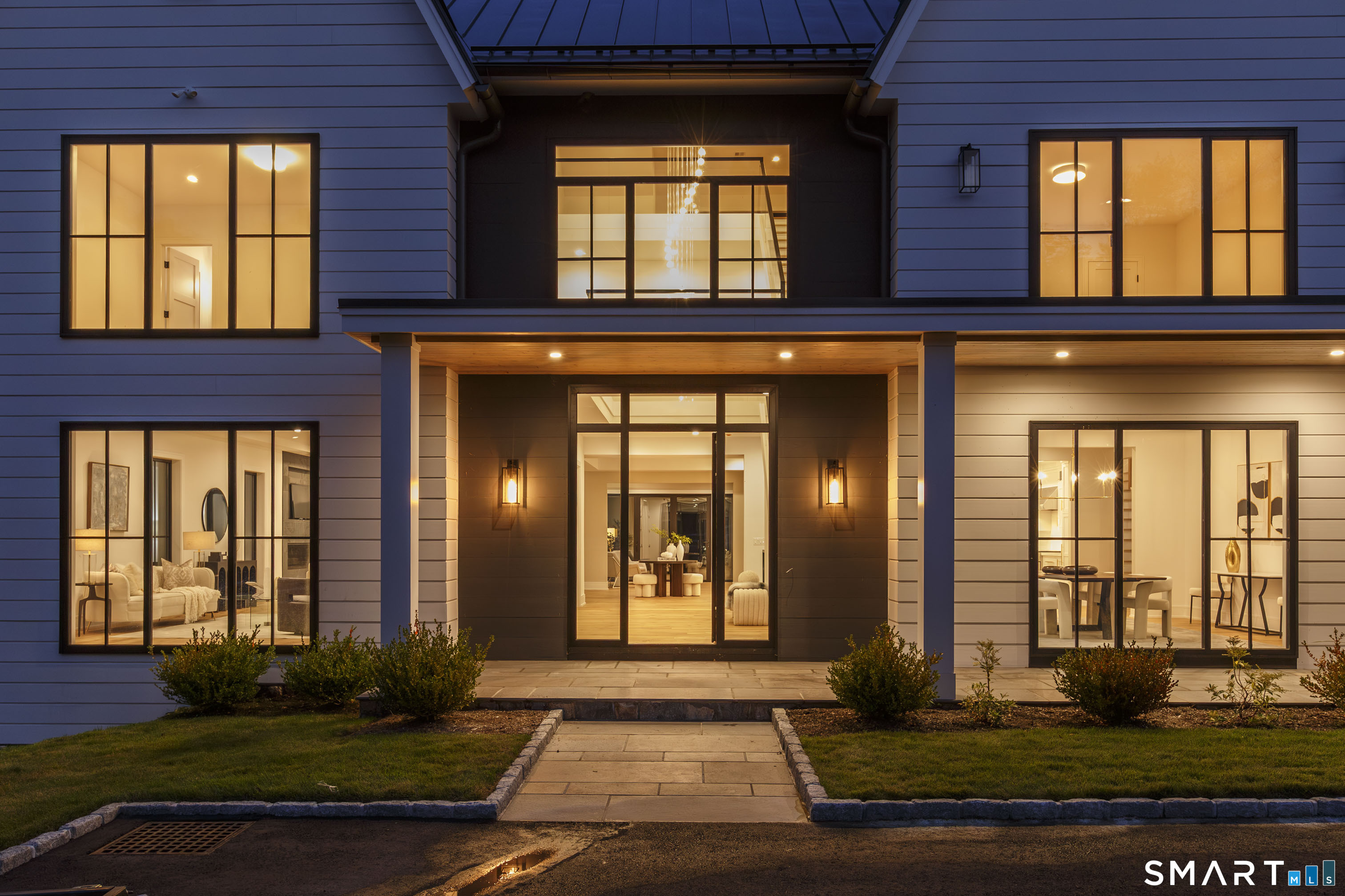 Homes for sale in New Canaan, CT | 729 Smith Ridge Rd, New Canaan, CT 06840 | MLS# 24157130