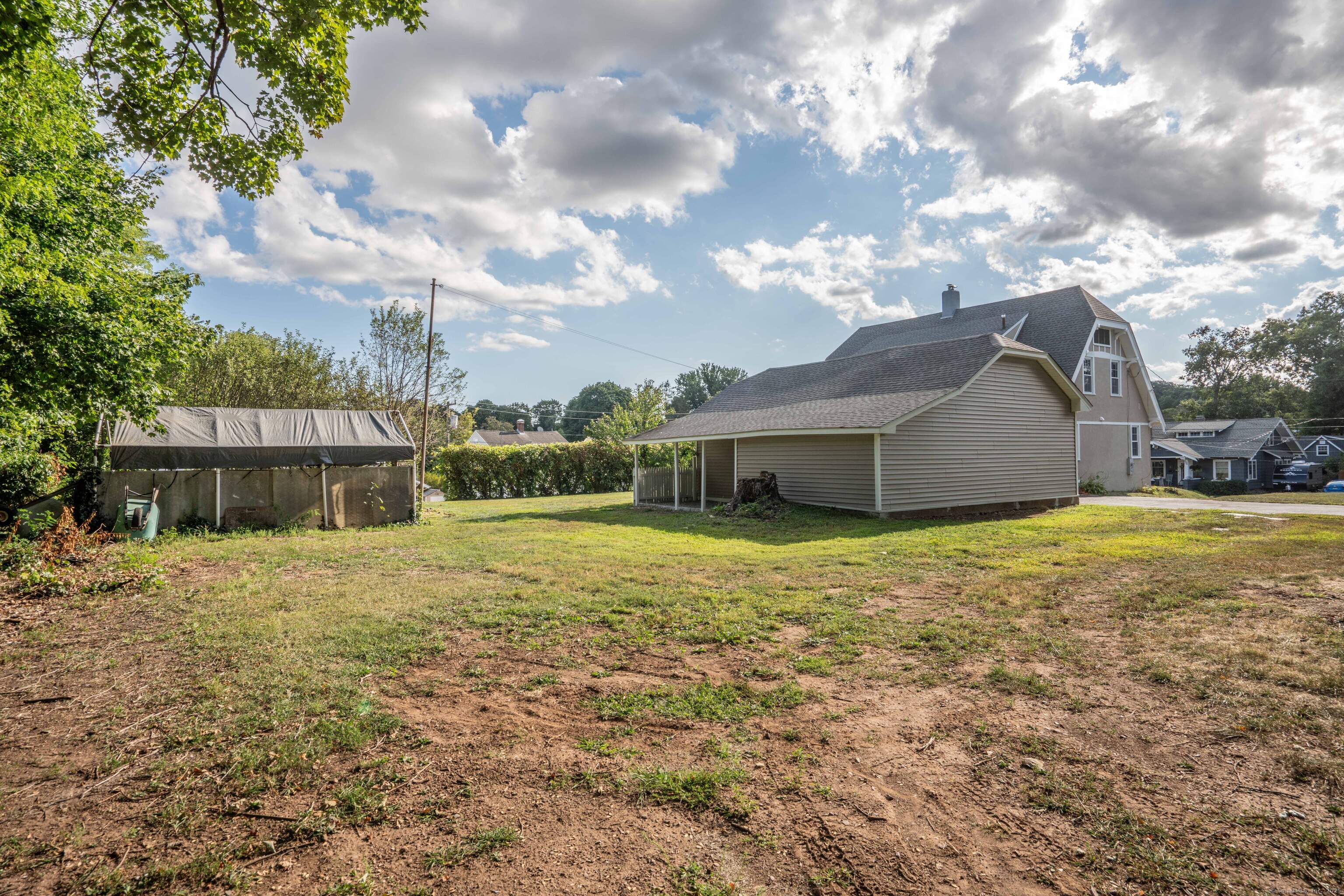 Homes for sale in New Britain, CT | 53 Park Dr, New Britain, CT 06053 | MLS# 24157327