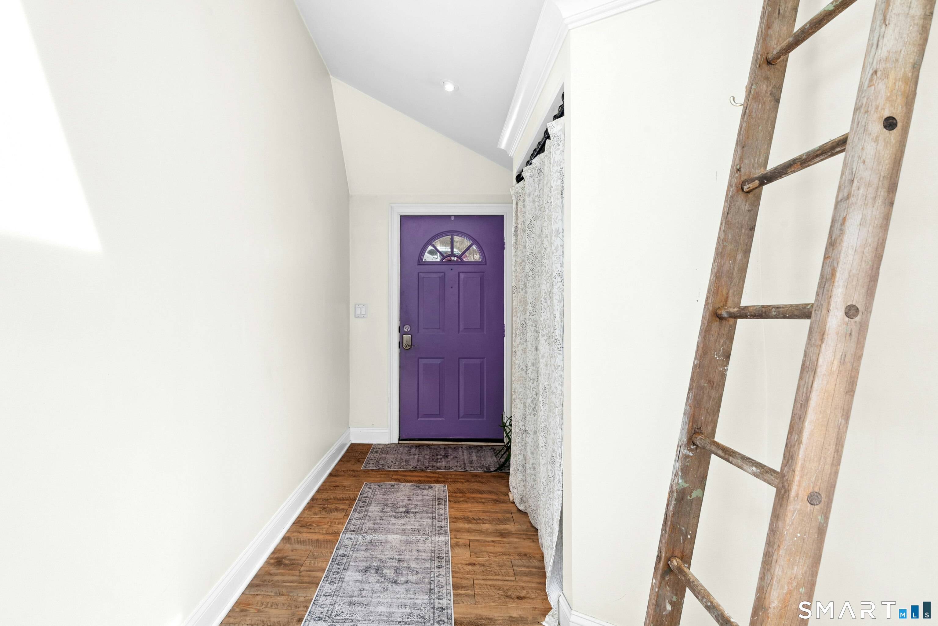 Homes for sale in Shelton, CT | 35 Cherokee Trl, Shelton, CT 06484 | MLS# 24155801