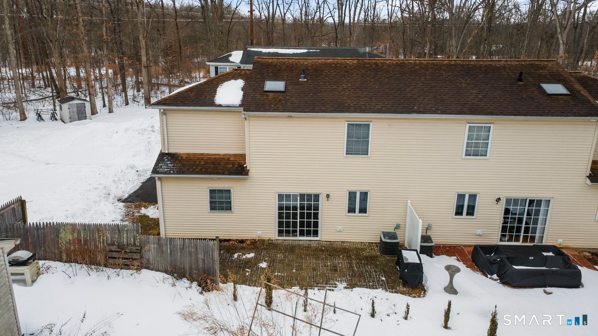 Homes for sale in Southington, CT | 418 Meriden Waterbury Turnpike, Southington, CT 06489 | MLS# 24157045