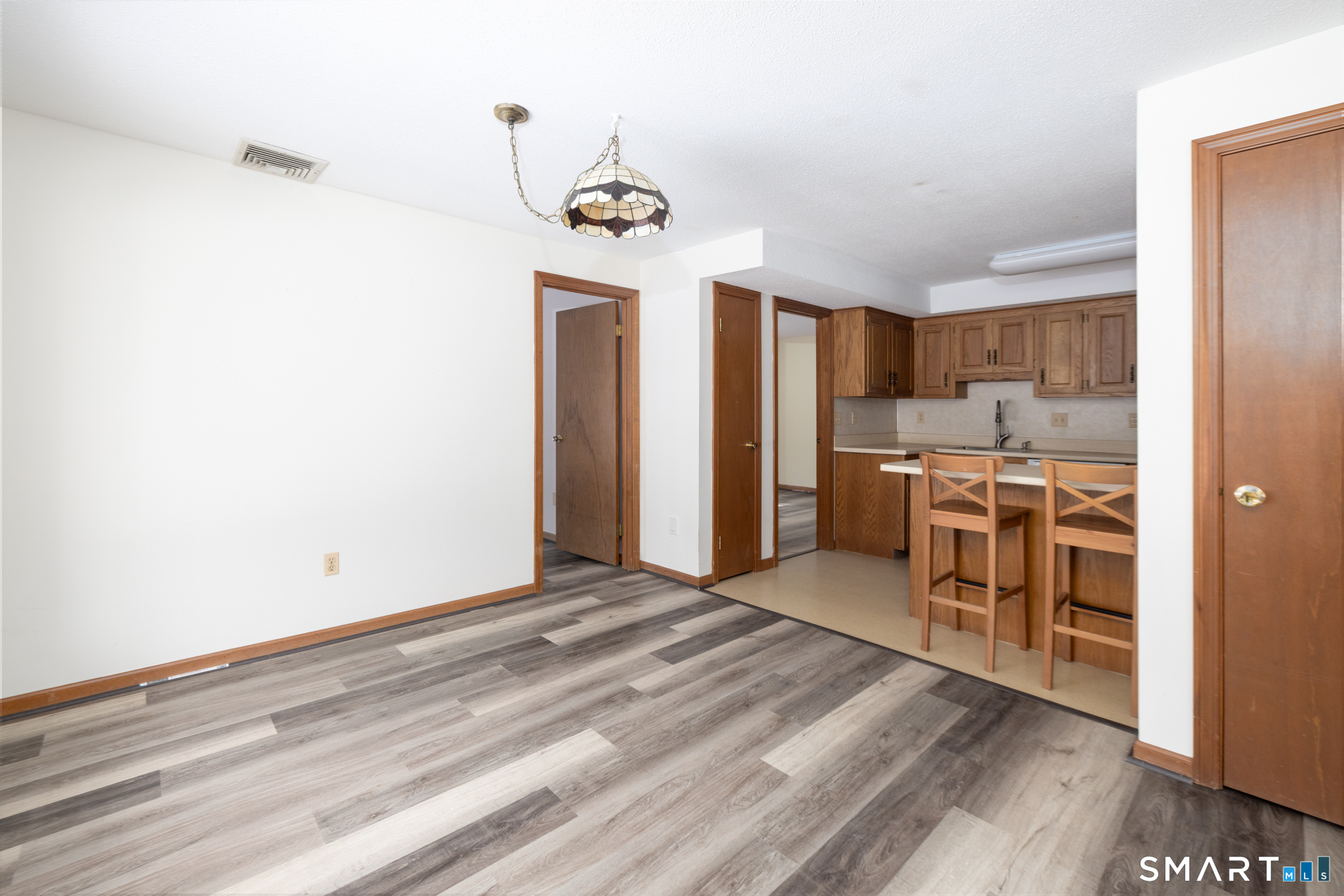 Homes for sale in Farmington, CT | 15 Cardinal Dr #15, Farmington, CT 06032 | MLS# 24157139