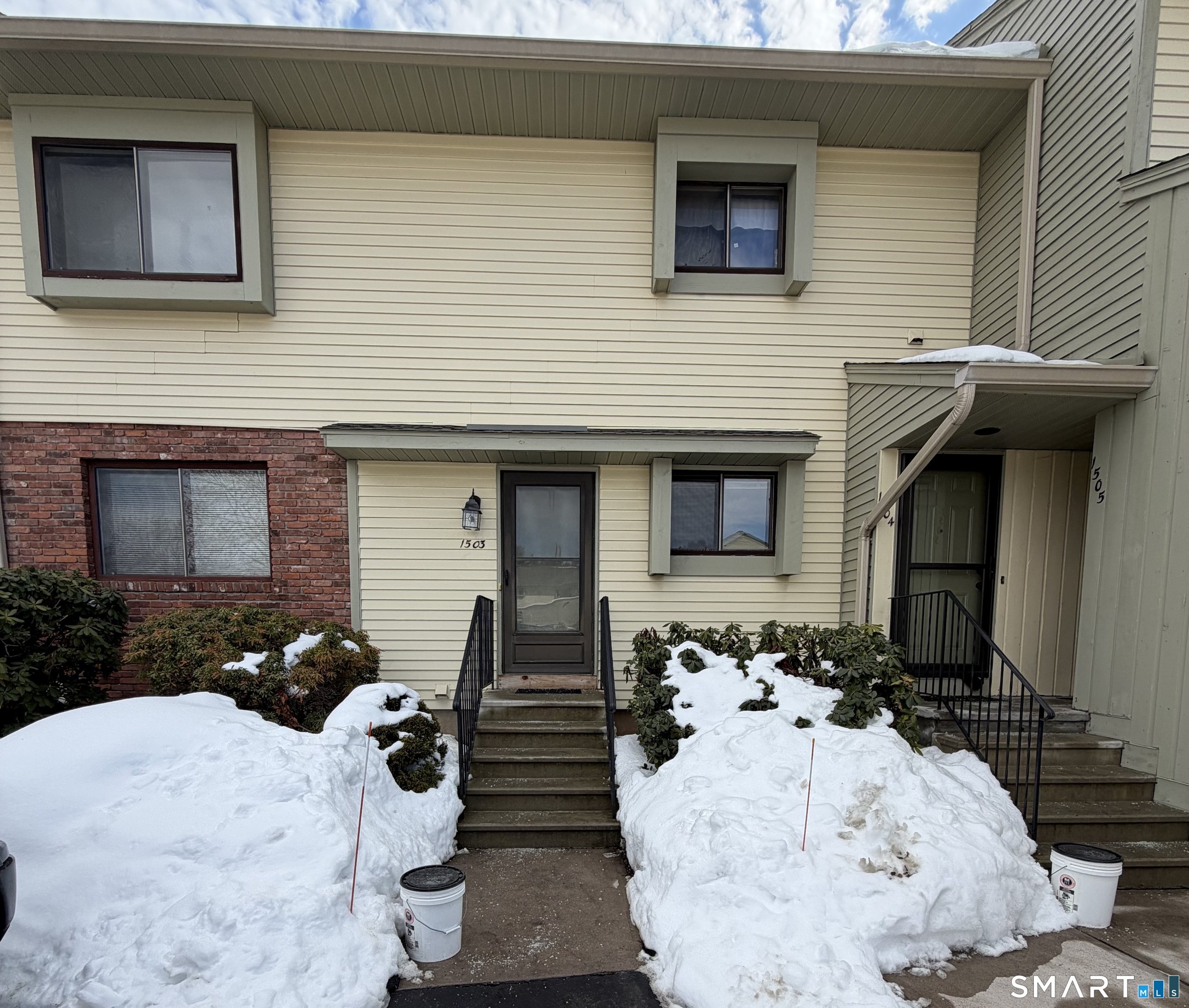 1503 Summer Hill Drive 1503