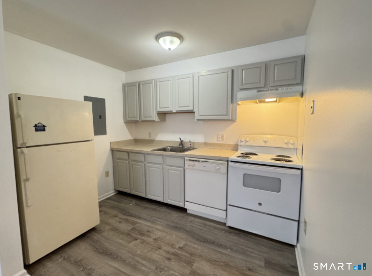 Homes for sale in West Haven, CT | 59 Glade St #A2, West Haven, CT 06516 | MLS# 24157361