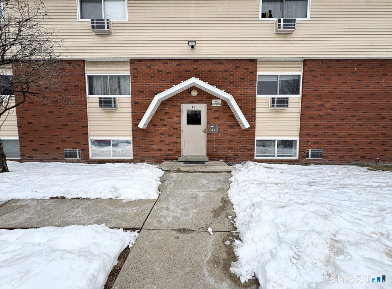 Homes for sale in West Haven, CT | 59 Glade St #A2, West Haven, CT 06516 | MLS# 24157361