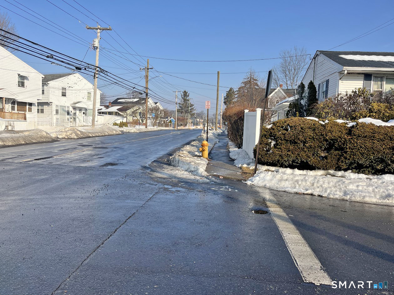 Homes for sale in Bridgeport, CT | 940 Reservoir Ave, Bridgeport, CT 06606 | MLS# 24155490