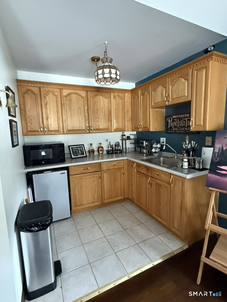 Homes for sale in Shelton, CT | 311 Isinglass Rd, Shelton, CT 06484 | MLS# 24157436