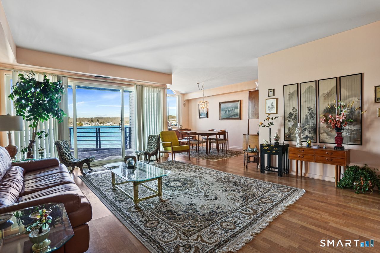 Homes for sale in Milford, CT | 722 Popes Island Rd #722, Milford, CT 06461 | MLS# 24157365