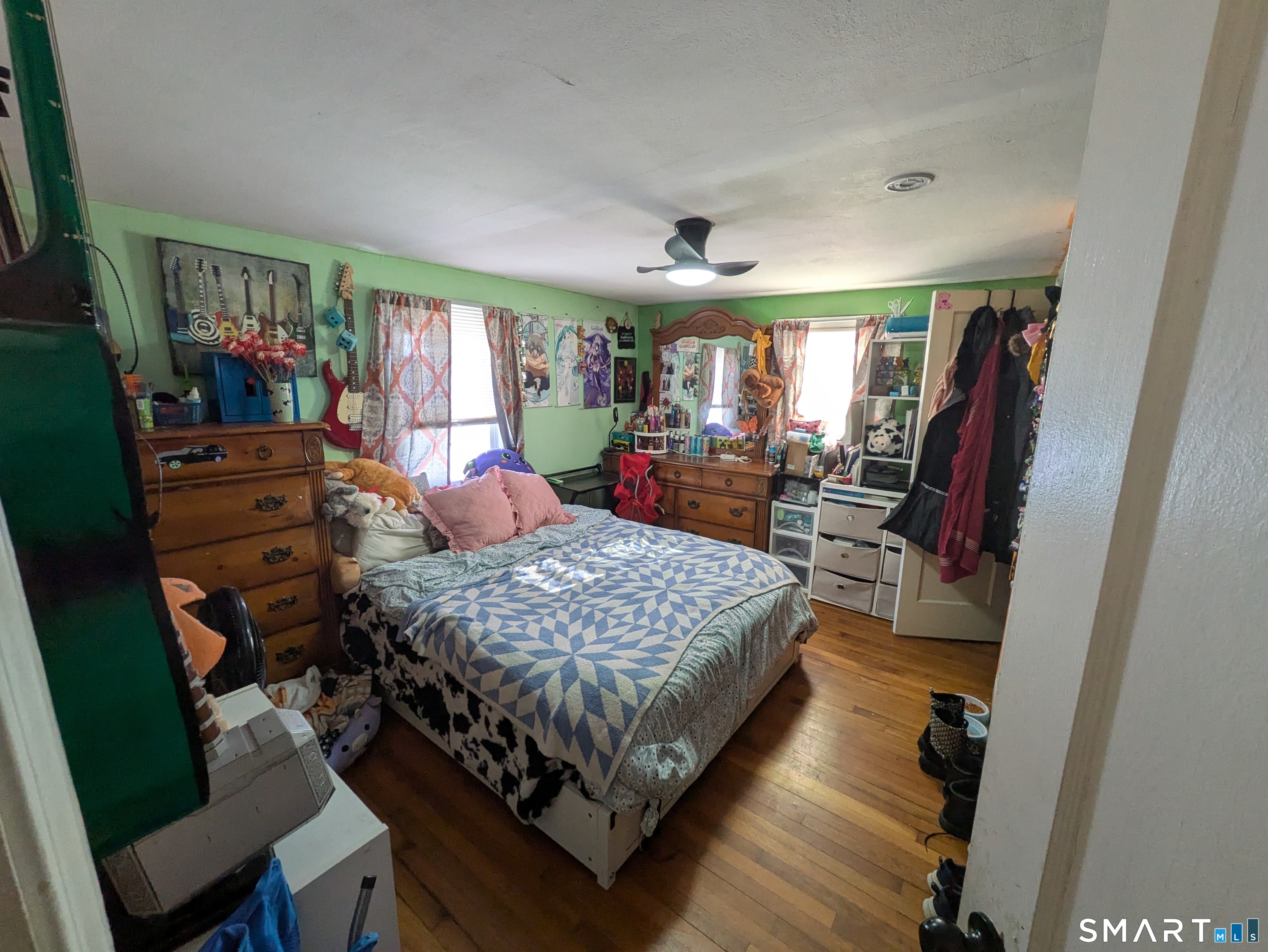 739 Center, Manchester, 06040, 4 Bedrooms Bedrooms, 0 ,1 BathroomBathrooms,Single Family For Sale,For Sale,Center,0,24157530