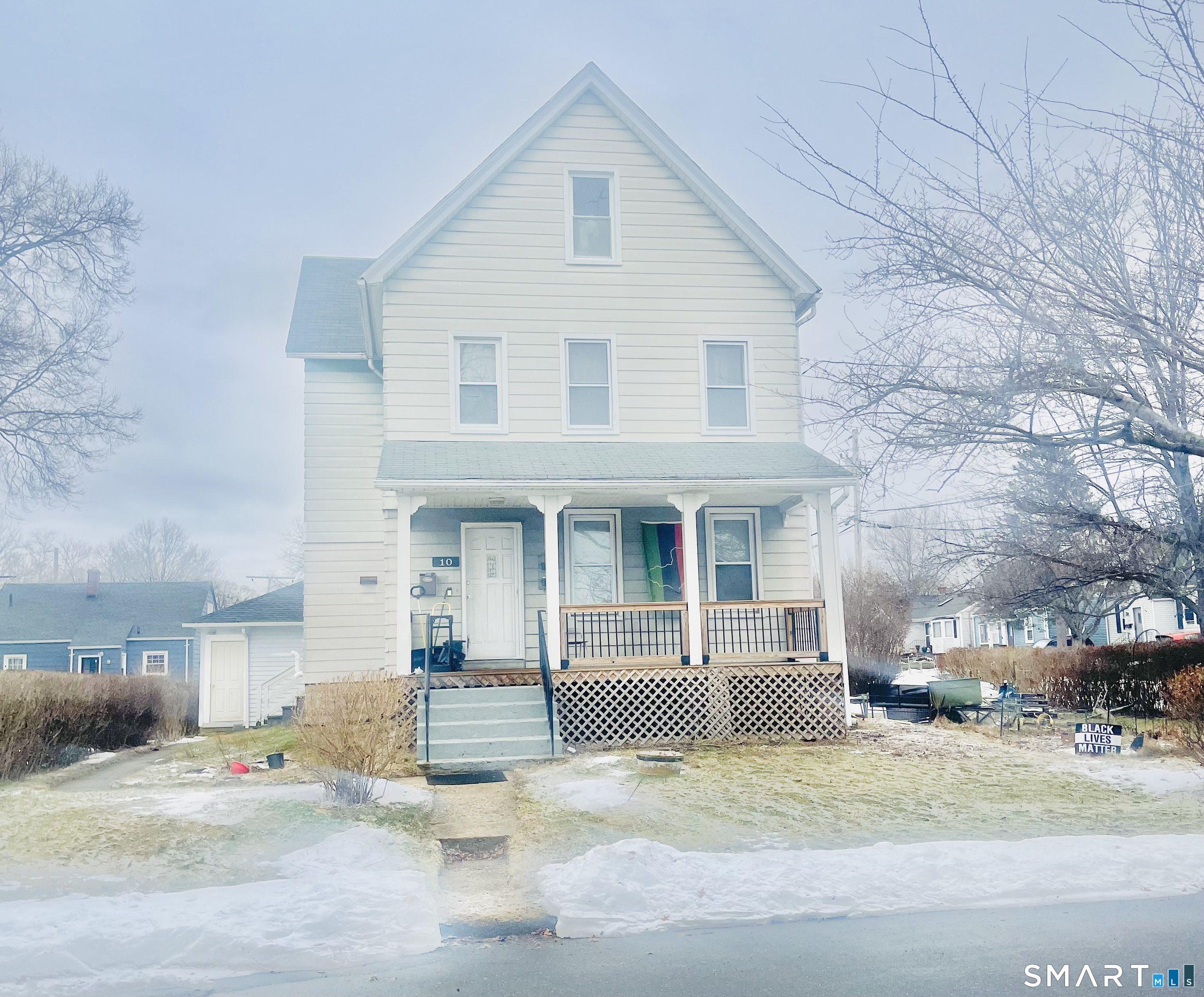 Homes for sale in Stratford, CT | 10 Graham St, Stratford, CT 06615 | MLS# 24157279