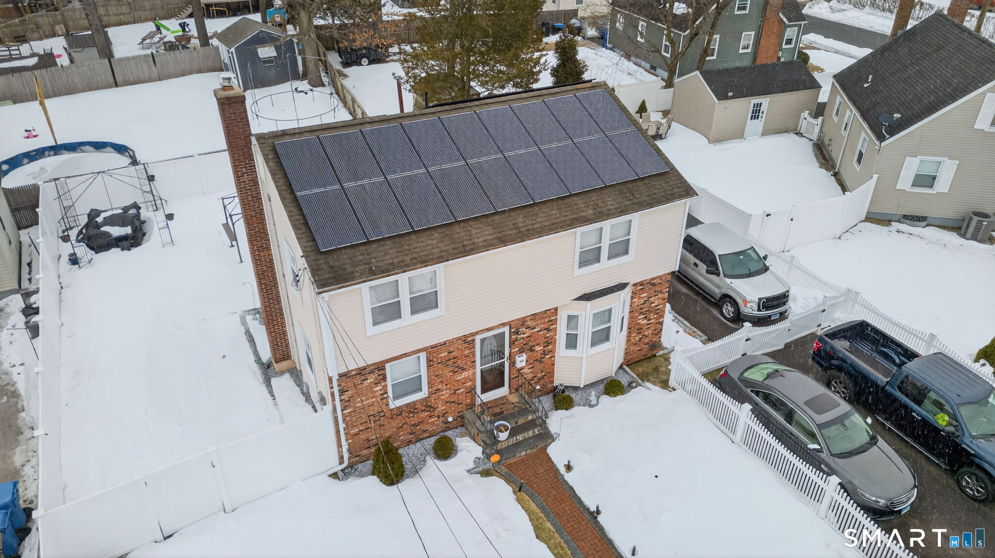 Homes for sale in Manchester, CT | 83 Deerfield Dr, Manchester, CT 06040 | MLS# 24157531