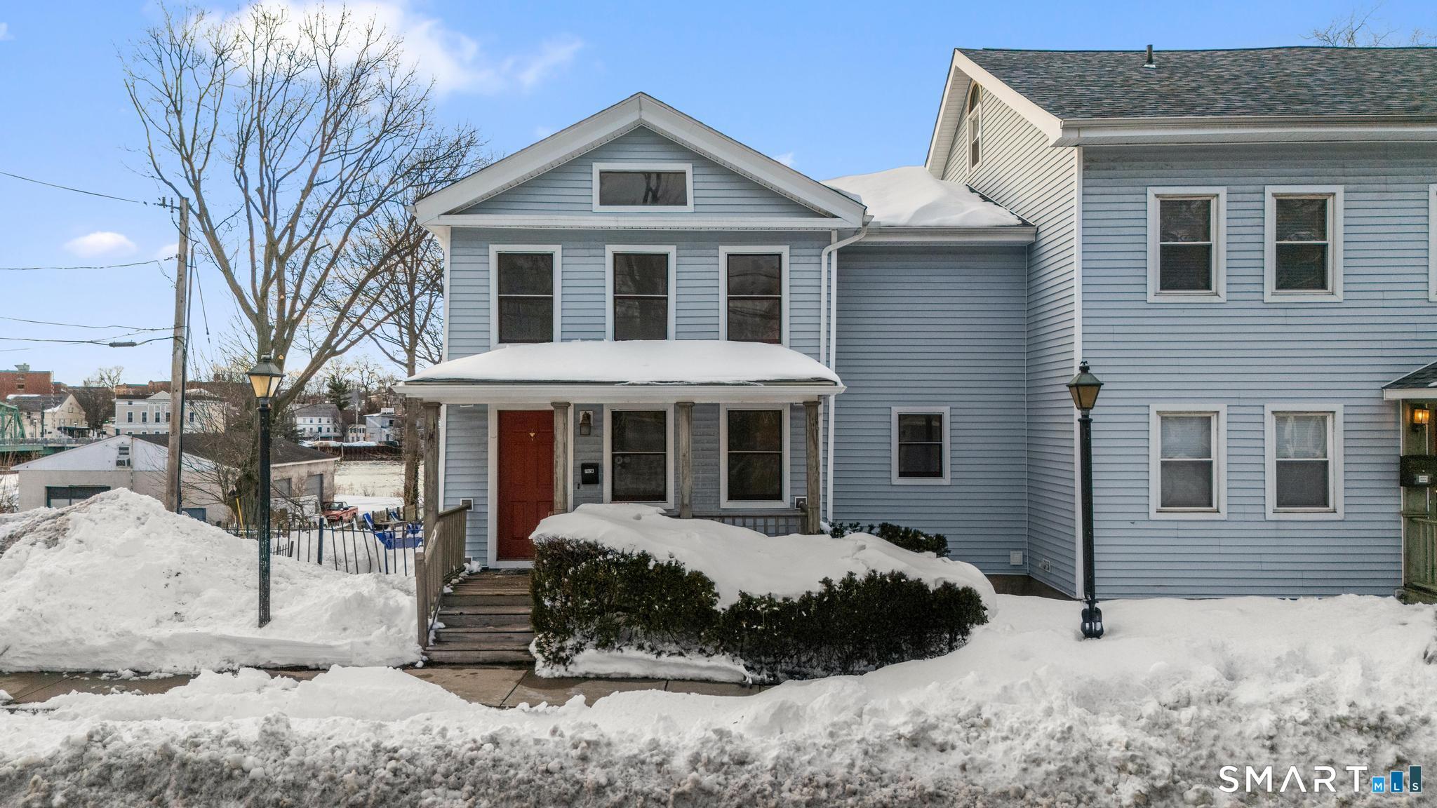 Homes for sale in New Haven, CT | 702 Quinnipiac Ave #APT A, New Haven, CT 06513 | MLS# 24157559