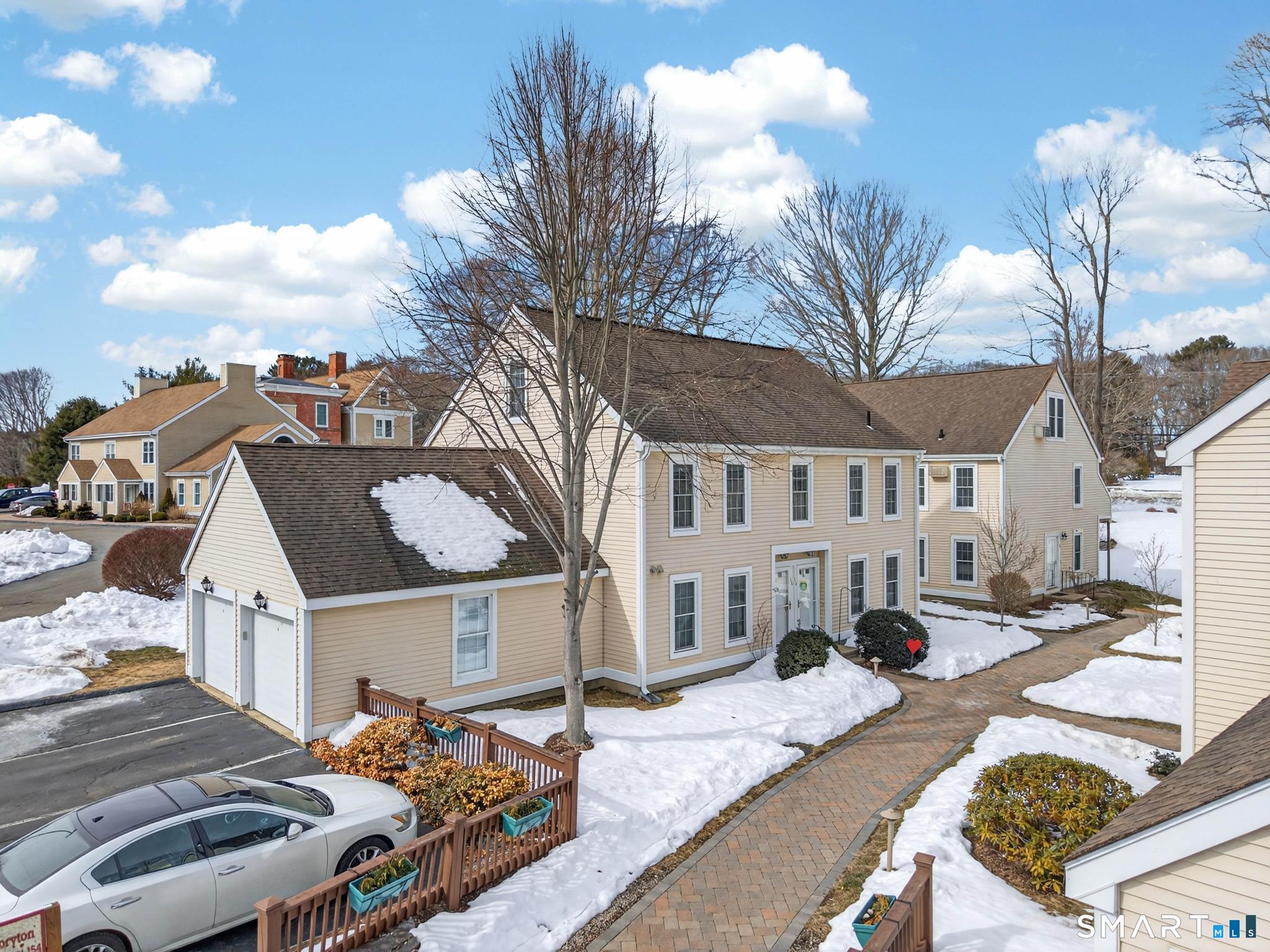 Homes for sale in Waterford, CT | 54 Rope Ferry Rd #I154, Waterford, CT 06385 | MLS# 24152891