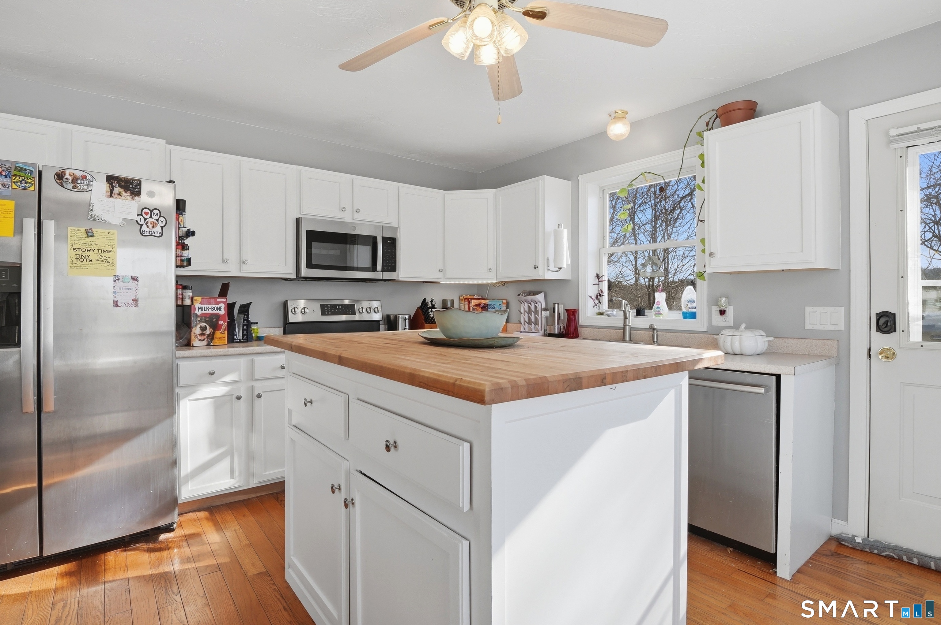 Homes for sale in Putnam, CT | 17 Vine St, Putnam, CT 06260 | MLS# 24157656