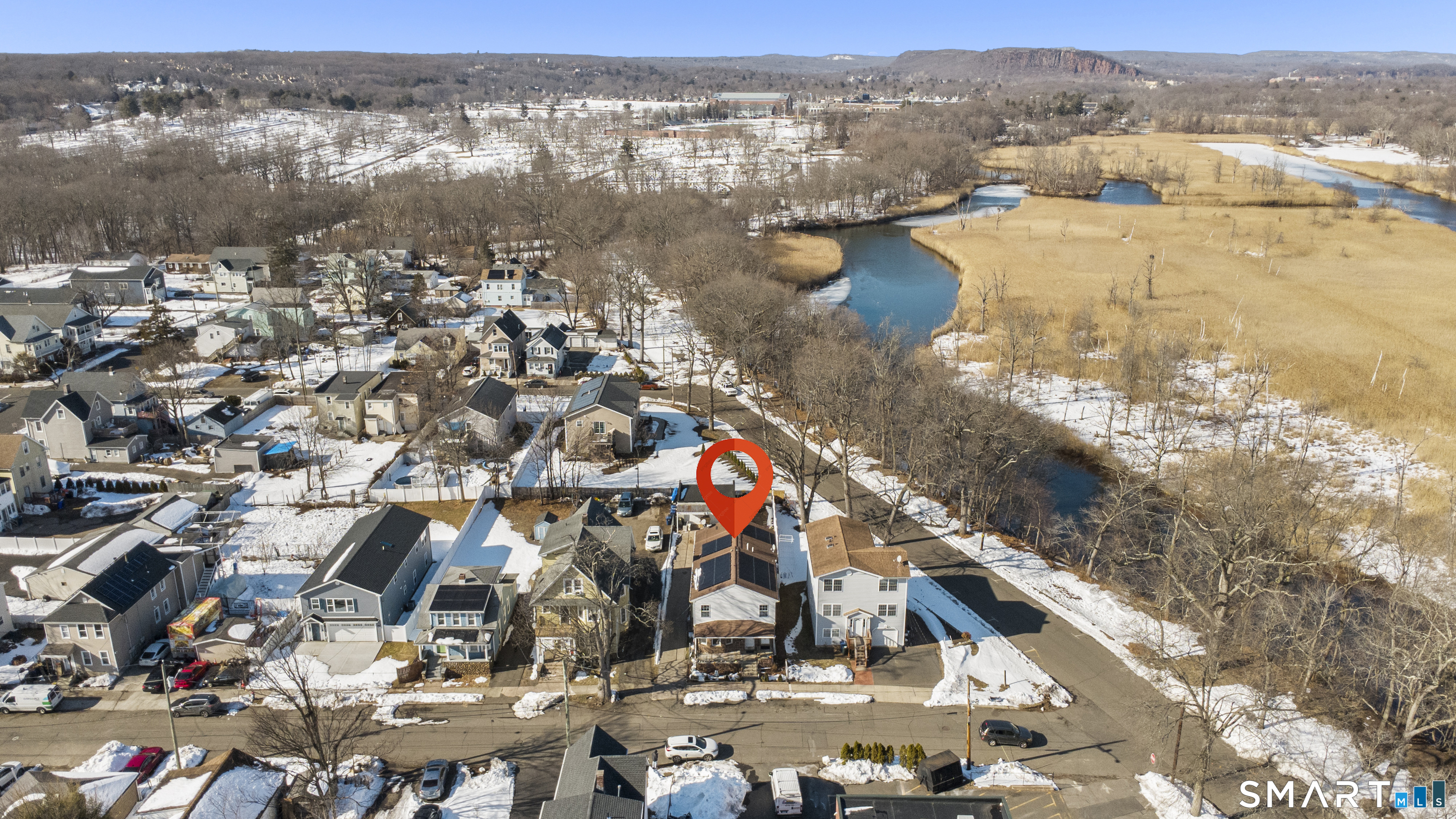 Homes for sale in West Haven, CT | 21 Hinman St, West Haven, CT 06516 | MLS# 24157025