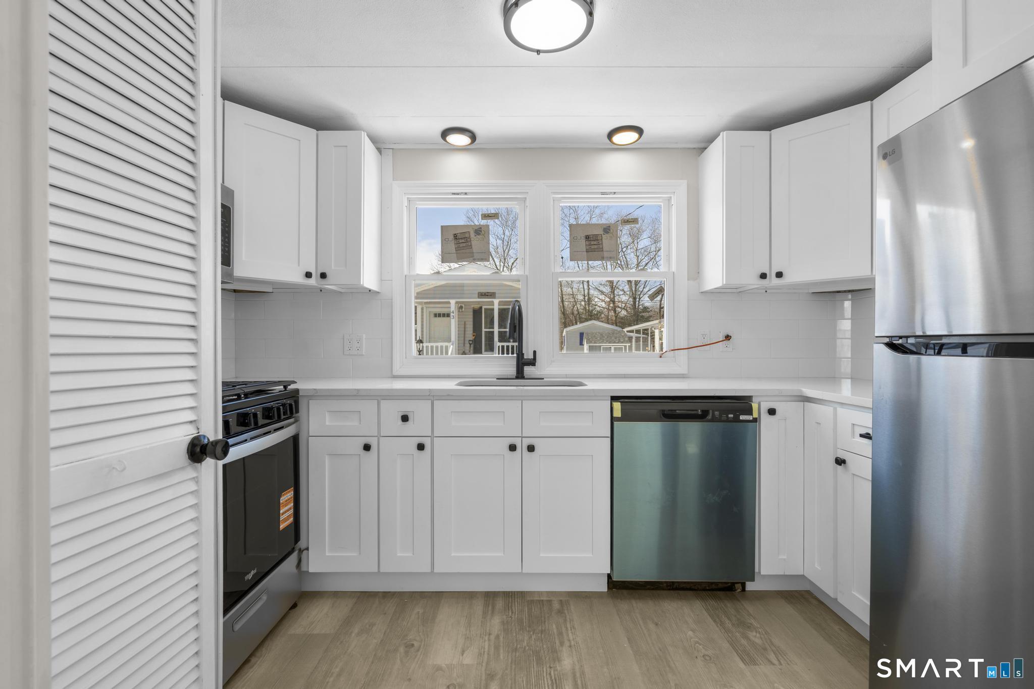 44 Linden, Westbrook, 06498, 2 Bedrooms Bedrooms, 0 ,1 BathroomBathrooms,Single Family For Sale,For Sale,Linden,0,24157679