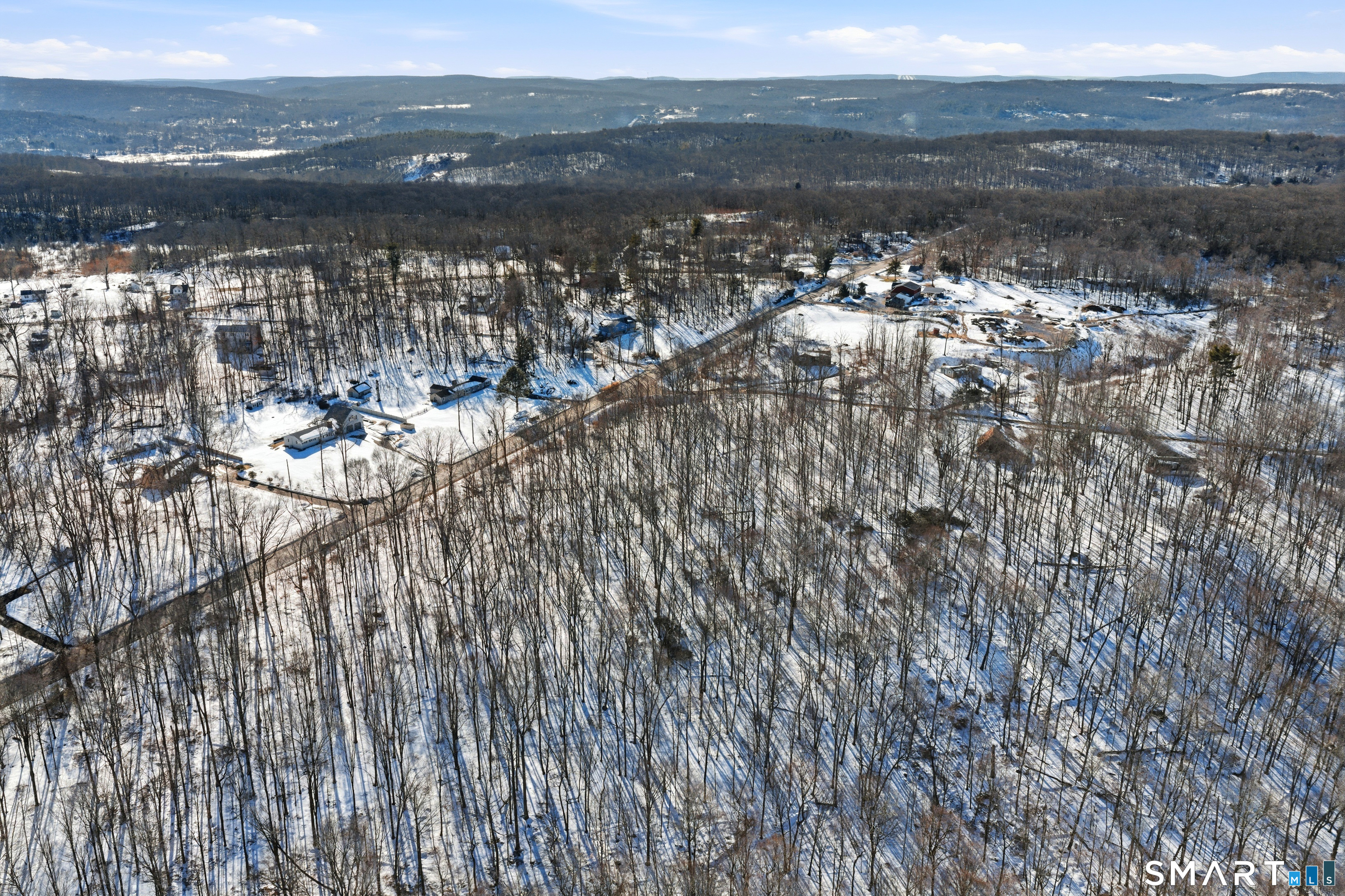 Homes for sale in East Hampton, CT | 424 Moodus Rd, East Hampton, CT 06424 | MLS# 24157554