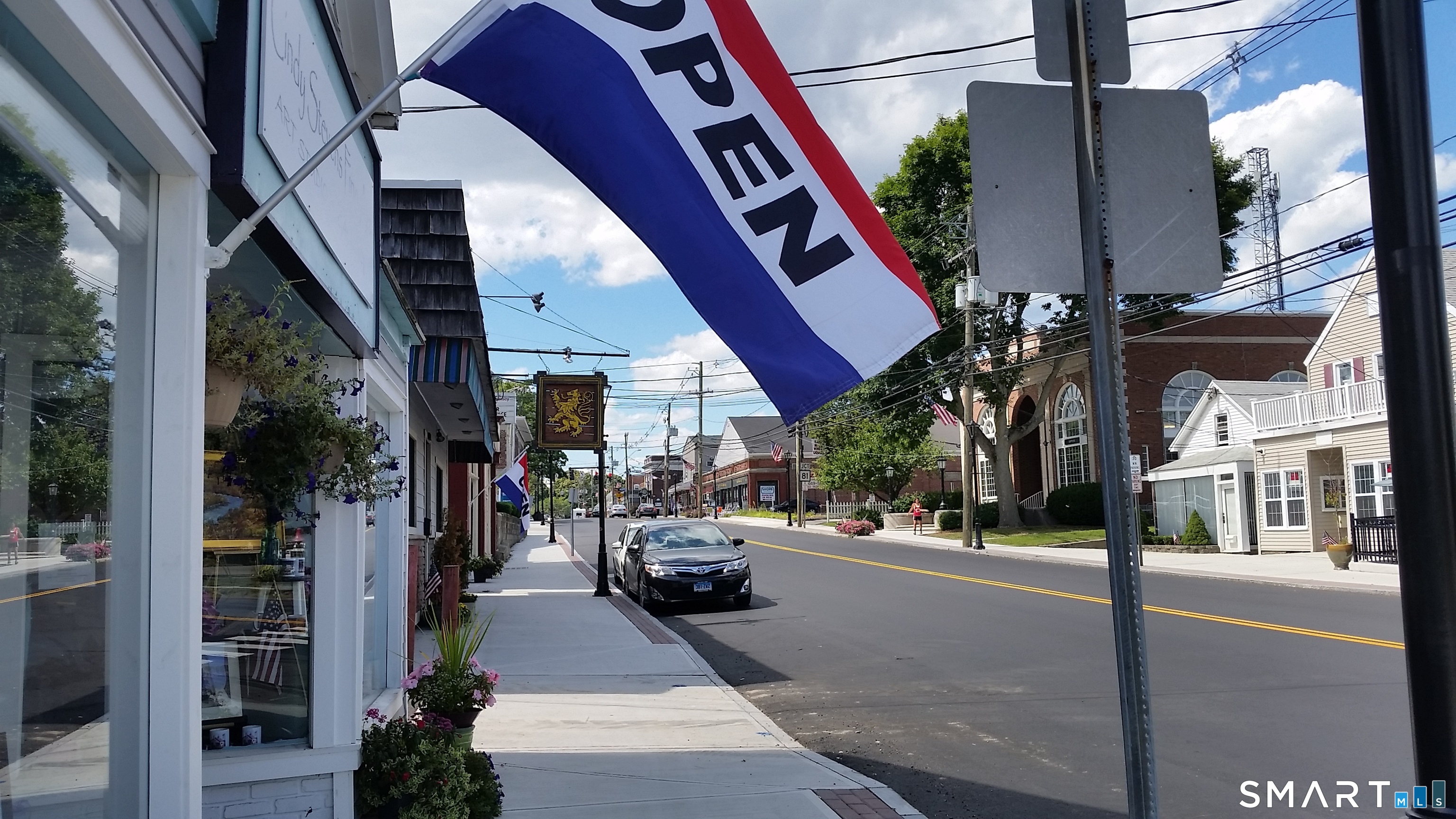 Homes for sale in Clinton, CT | 144 E Main St #5, Clinton, CT 06413 | MLS# 24157605