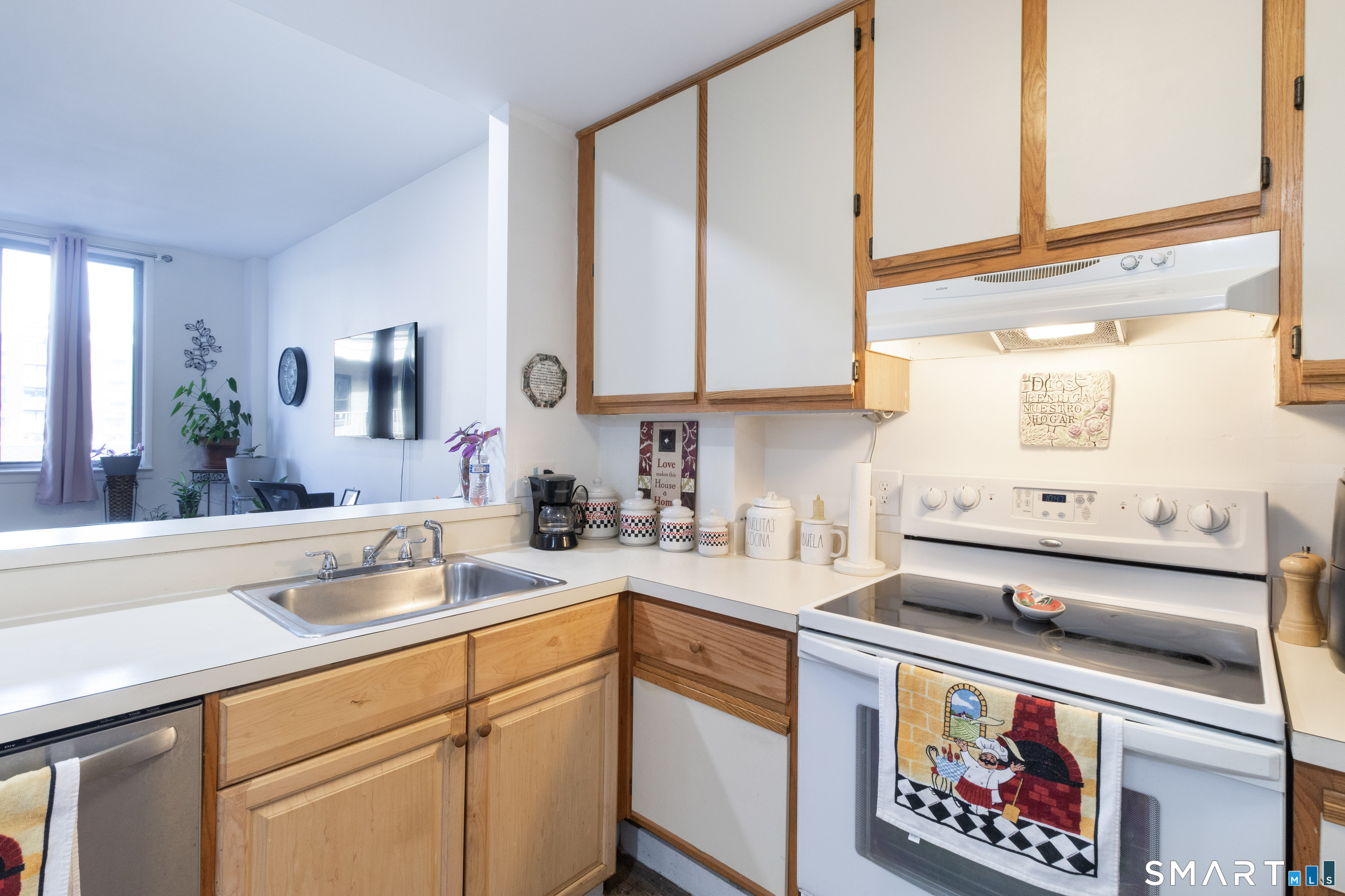 Homes for sale in Norwalk, CT | 49 Day St #209, Norwalk, CT 06854 | MLS# 24157880