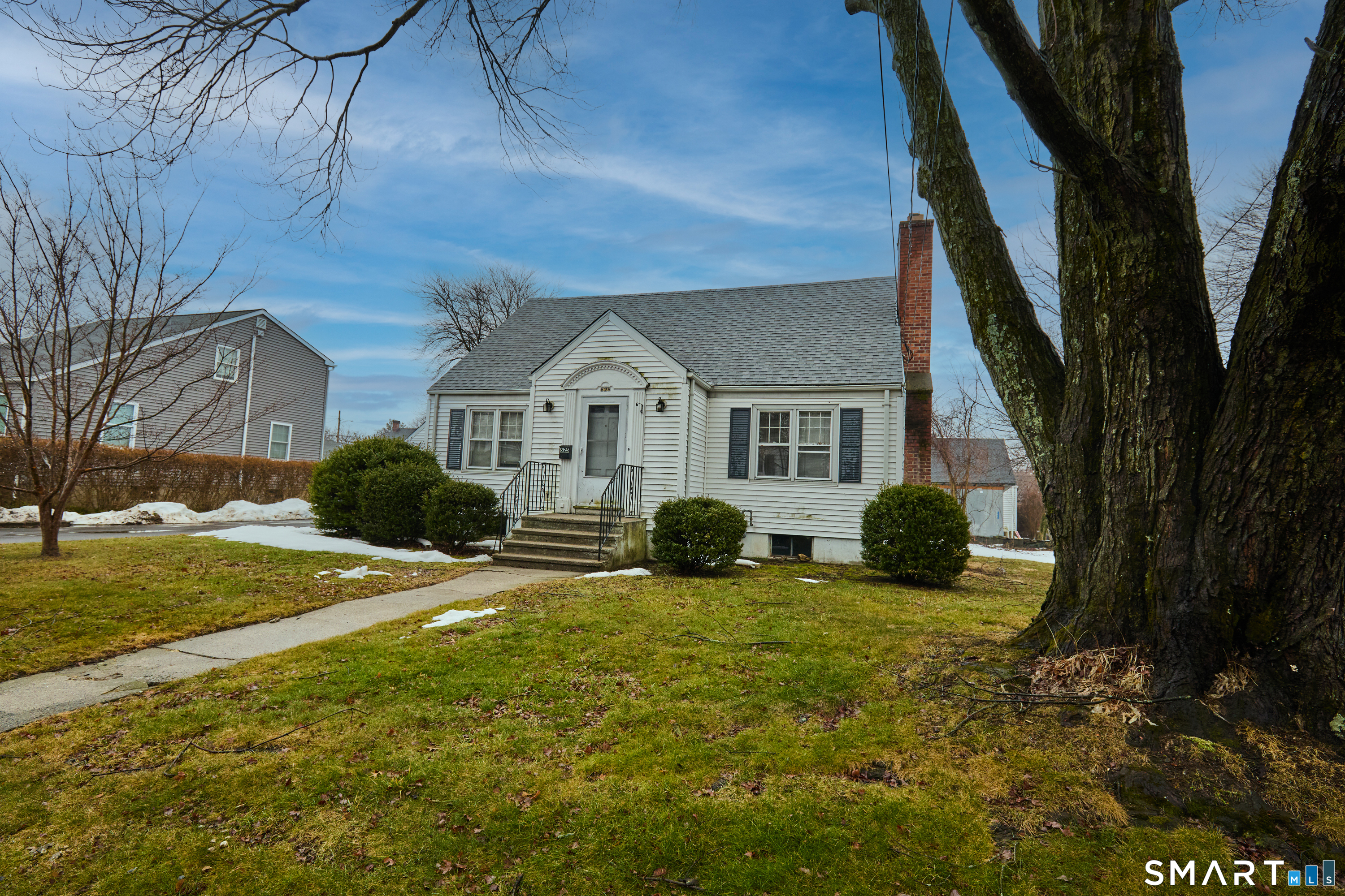 Homes for sale in Bridgeport, CT | 625 Clark St, Bridgeport, CT 06606 | MLS# 24157933