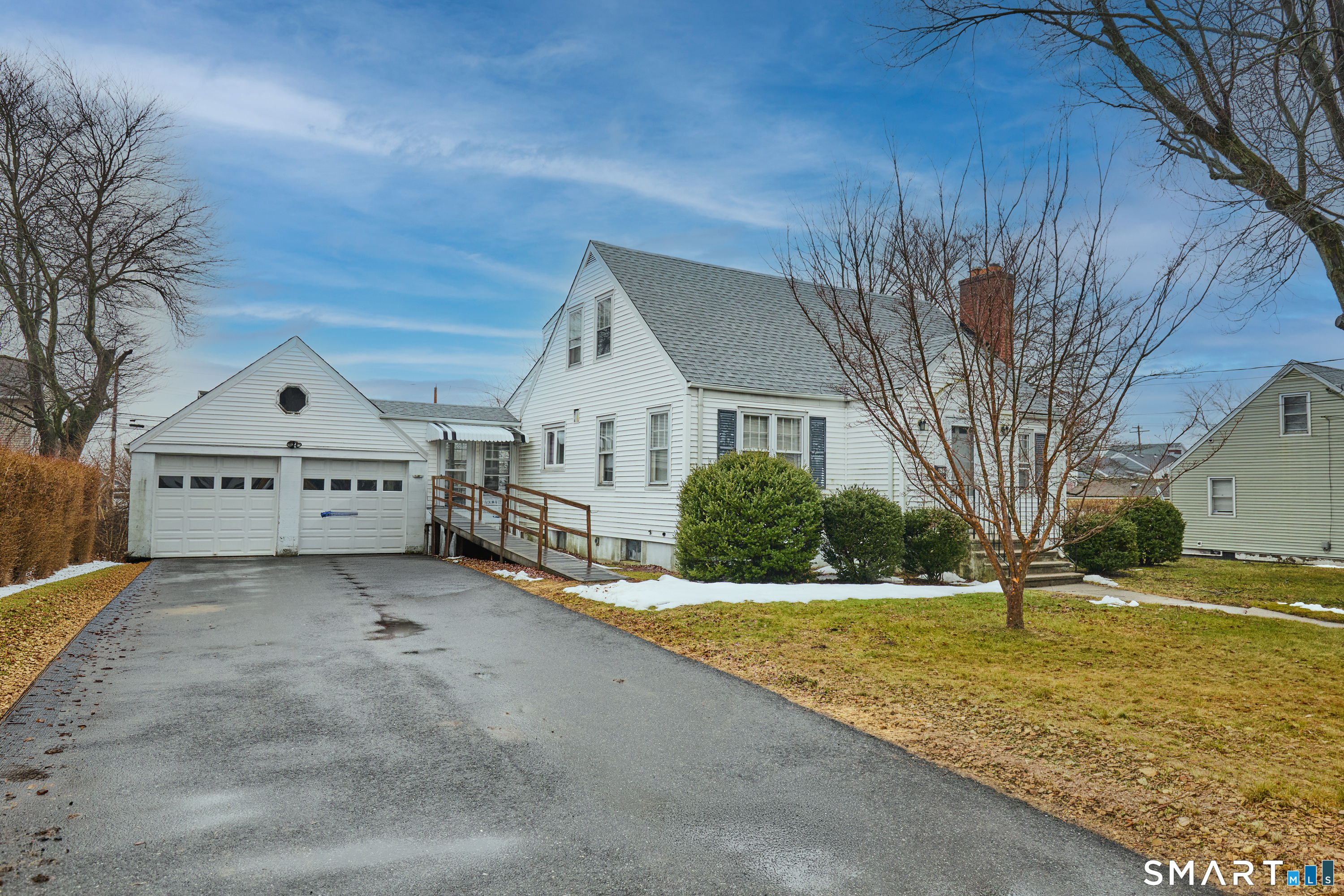 Homes for sale in Bridgeport, CT | 625 Clark St, Bridgeport, CT 06606 | MLS# 24157933