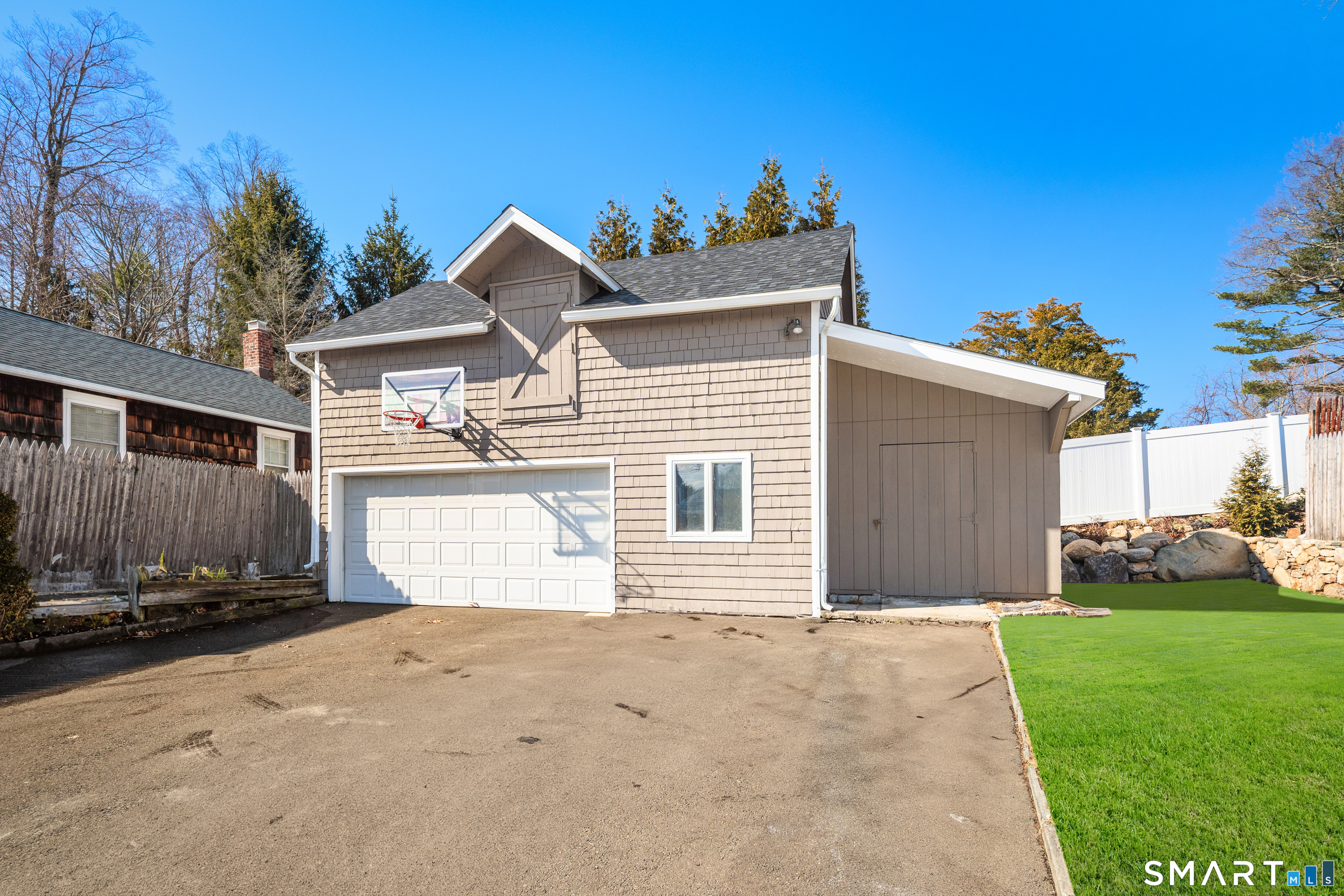 Homes for sale in New Canaan, CT | 100s Harrison Ave, New Canaan, CT 06840 | MLS# 24157409