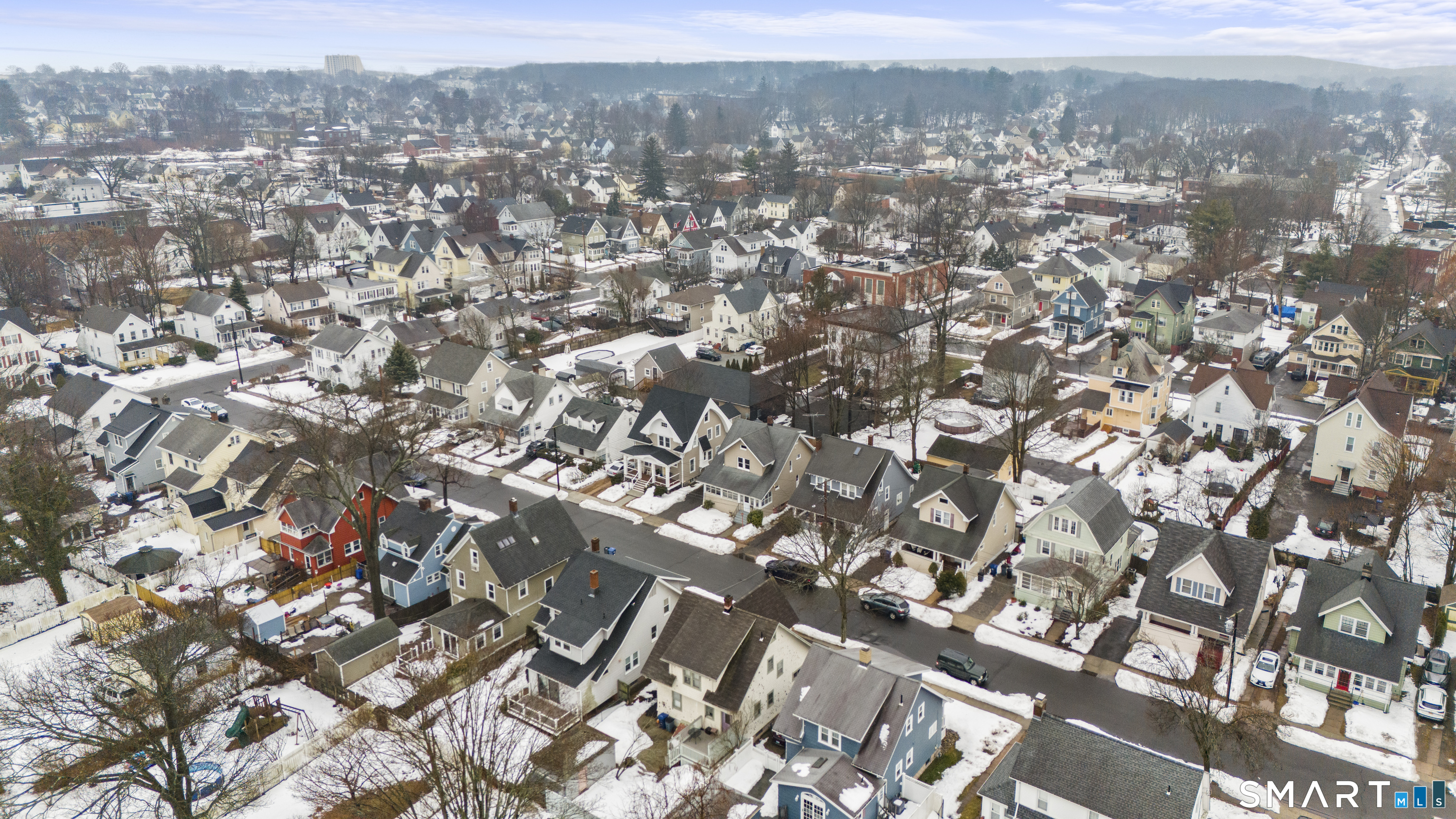 Homes for sale in West Haven, CT | 30 Washington Manor Ave, West Haven, CT 06516 | MLS# 24157904