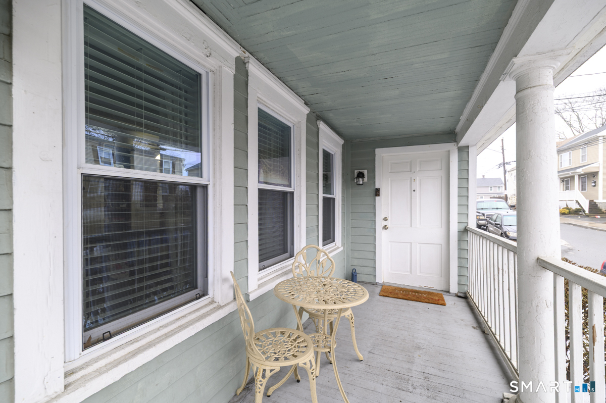 Homes for sale in Stamford, CT | 25 Limerick St, Stamford, CT 06902 | MLS# 24154935