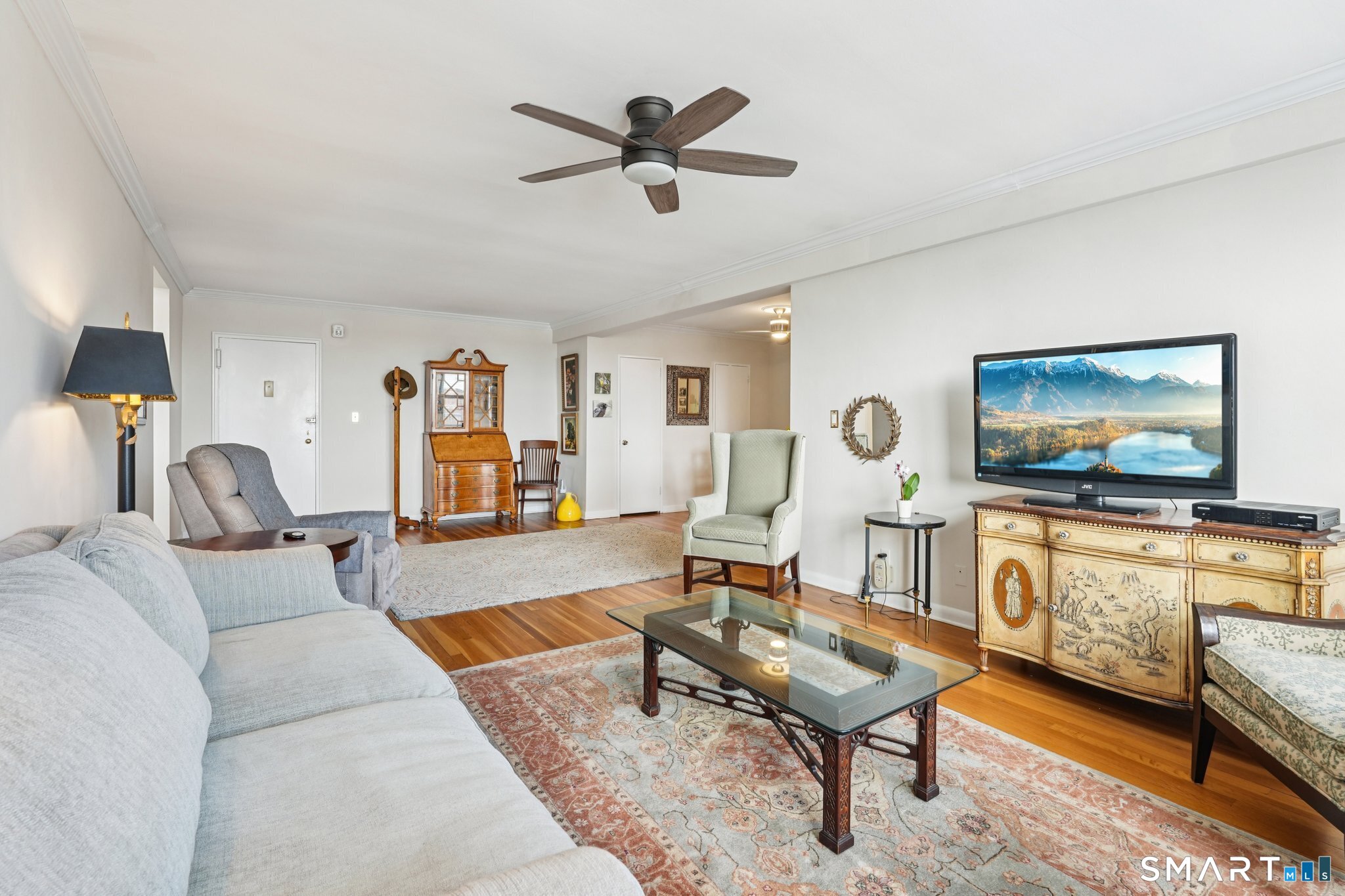 Homes for sale in Greenwich, CT | 4 Putnam Hl #4F, Greenwich, CT 06830 | MLS# 24158003