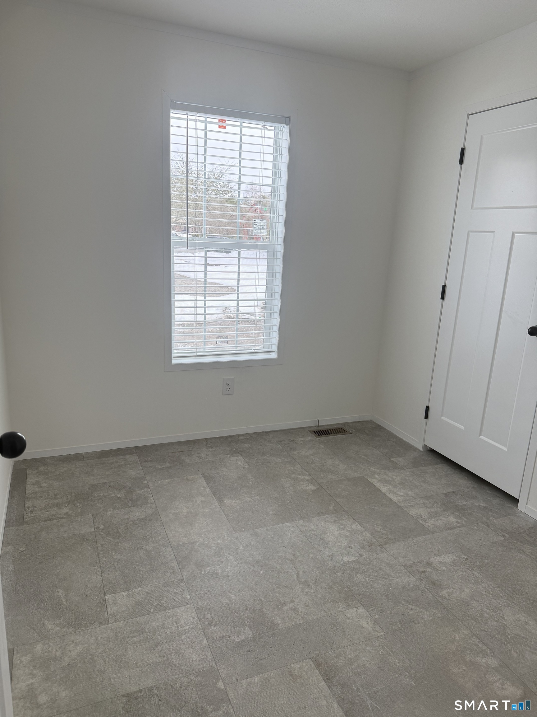 #4, 421 Norwich Westerly, North Stonington, 06359, 2 Bedrooms Bedrooms, 0 ,2 BathroomsBathrooms,Single Family For Sale,For Sale,Norwich Westerly,0,24157938