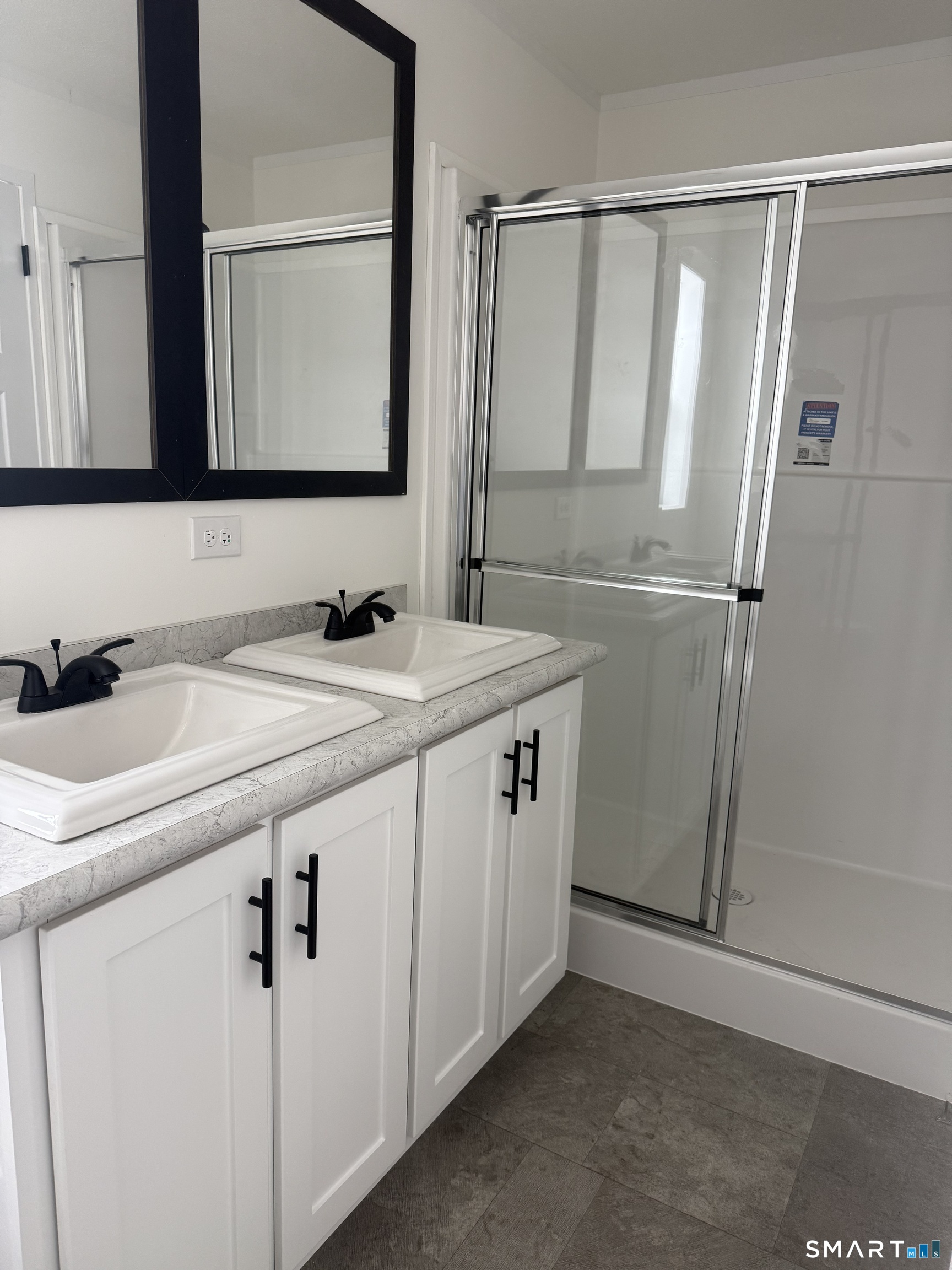 #4, 421 Norwich Westerly, North Stonington, 06359, 2 Bedrooms Bedrooms, 0 ,2 BathroomsBathrooms,Single Family For Sale,For Sale,Norwich Westerly,0,24157938