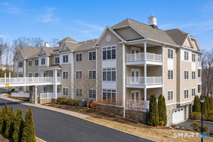 77 Sunset Lane, Unit 335