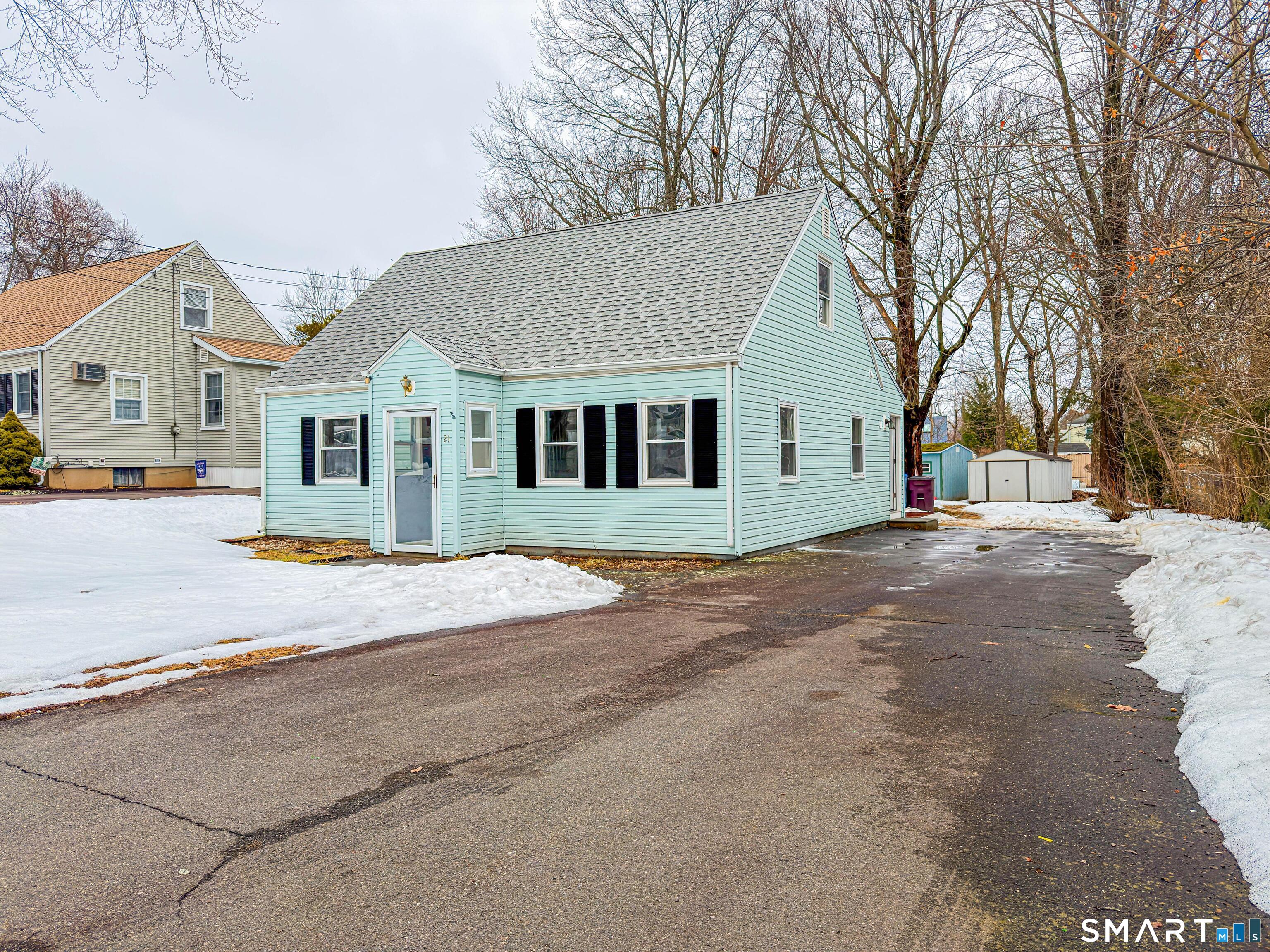 Homes for sale in New Britain, CT | 21 Skipper St, New Britain, CT 06053 | MLS# 24158074