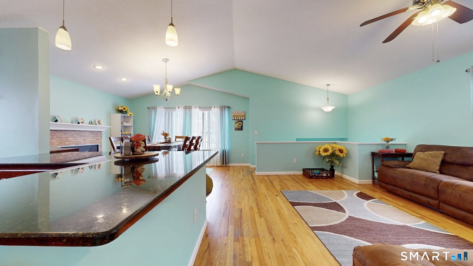 Homes for sale in Milford, CT | 24 Matthews St, Milford, CT 06460 | MLS# 24157989