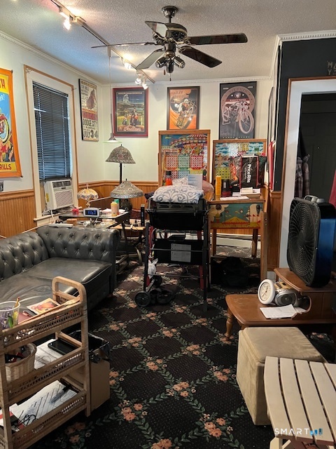 372 East, New Britain, 06051, 3 Bedrooms Bedrooms, 0 ,2 BathroomsBathrooms,Multi-family For Sale,For Sale,East,0,24158157