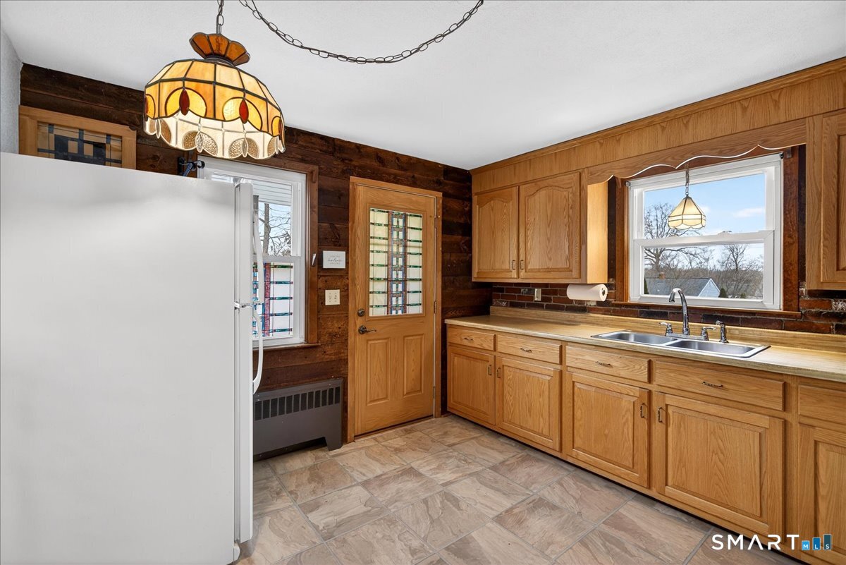 Homes for sale in West Haven, CT | 46 Central Ave, West Haven, CT 06516 | MLS# 24158167