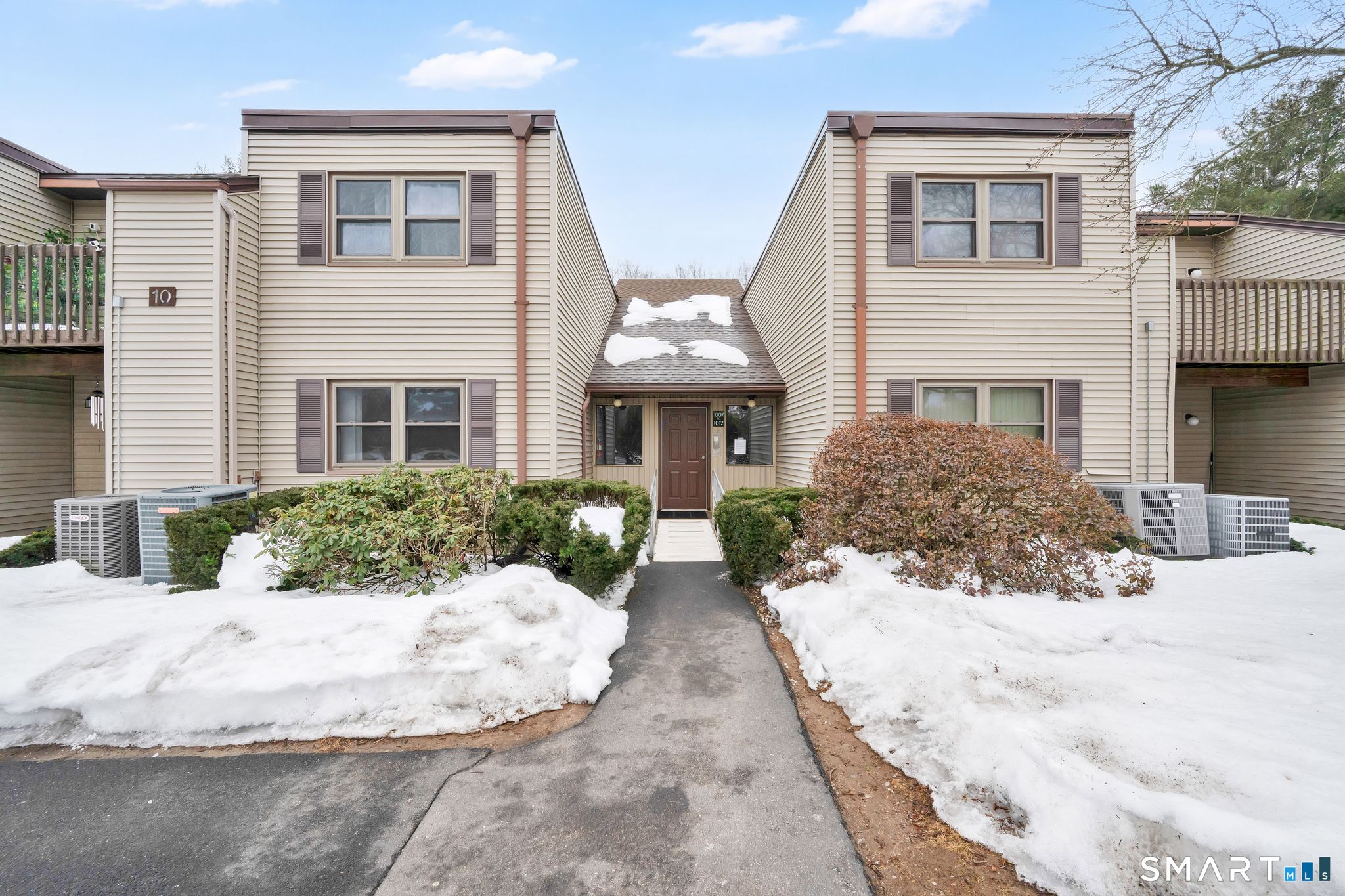 Homes for sale in South Windsor, CT | 1011 Twin Circle Dr #1011, South Windsor, CT 06074 | MLS# 24157749