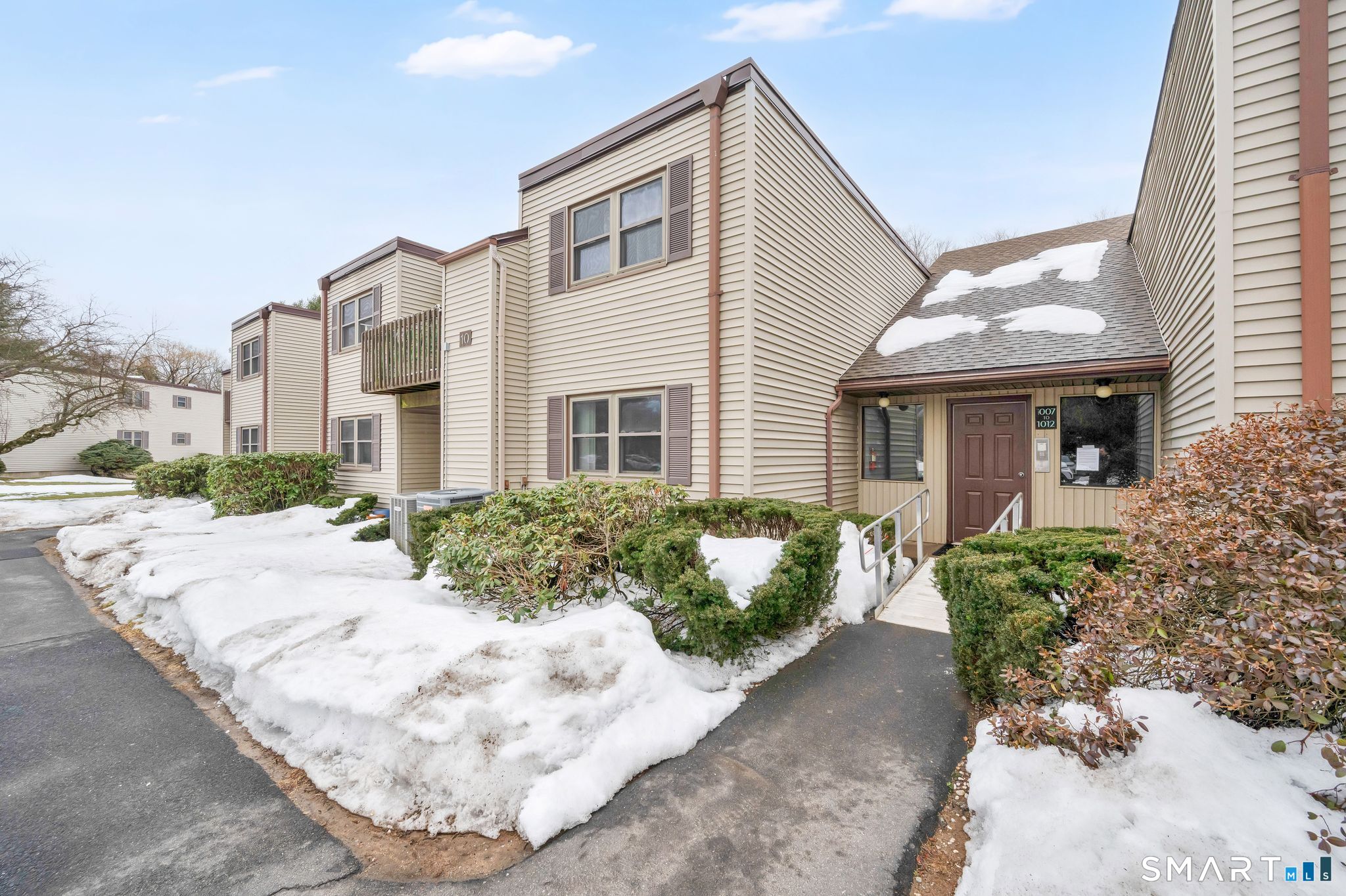 Homes for sale in South Windsor, CT | 1011 Twin Circle Dr #1011, South Windsor, CT 06074 | MLS# 24157749