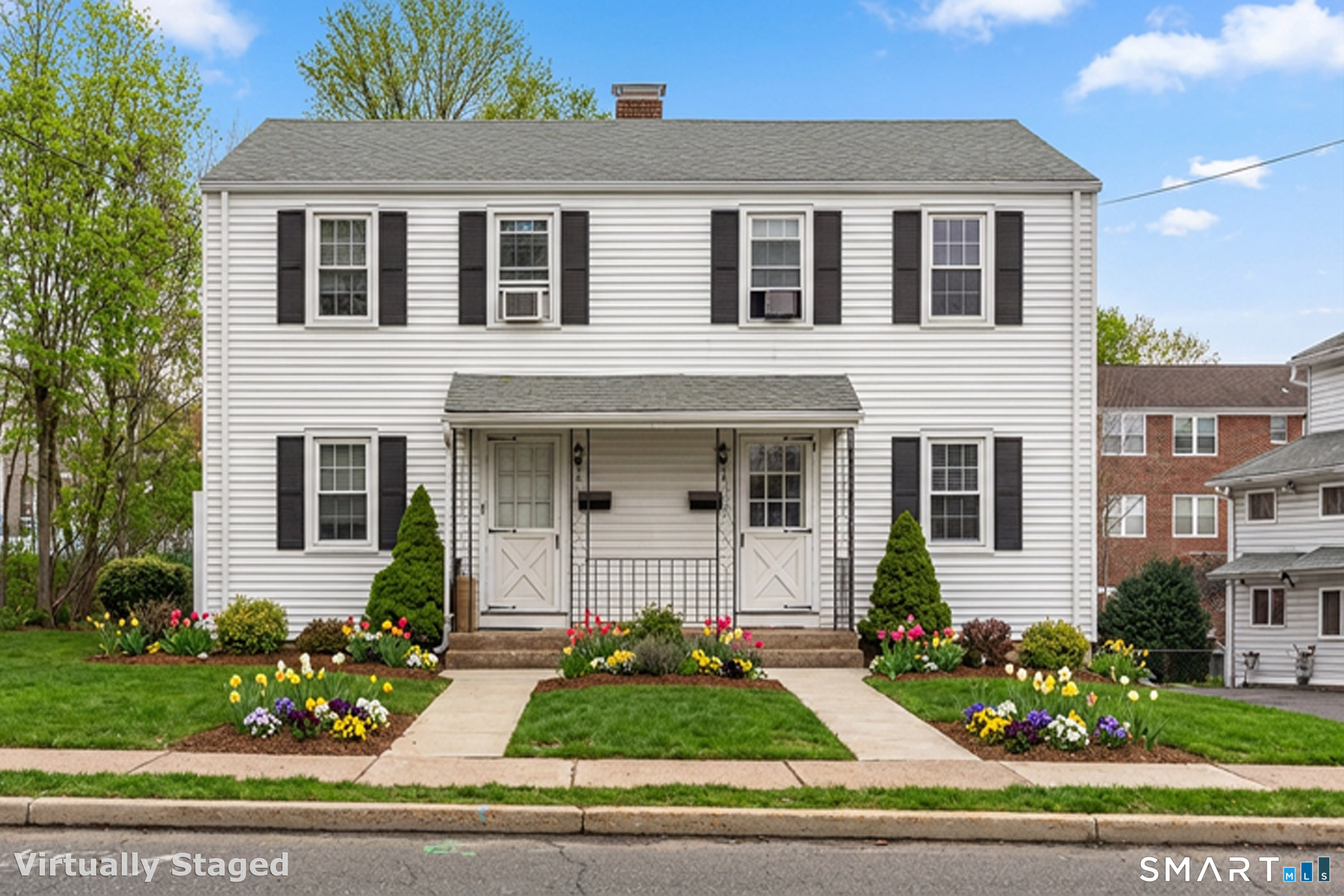 Homes for sale in Manchester, CT | 113 Waddell Rd, Manchester, CT 06040 | MLS# 24157435