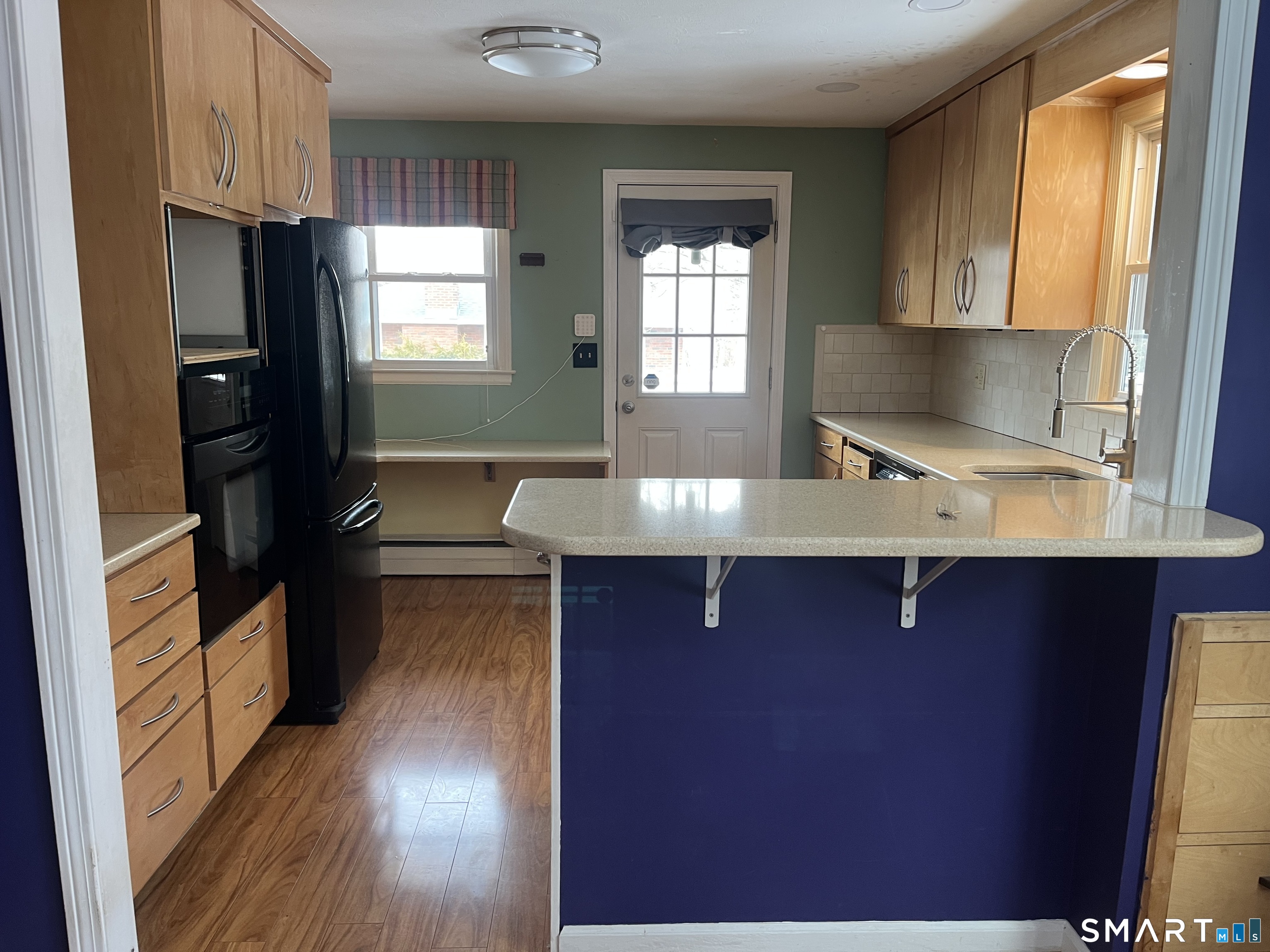 Homes for sale in Manchester, CT | 231 Keeney St, Manchester, CT 06040 | MLS# 24158227