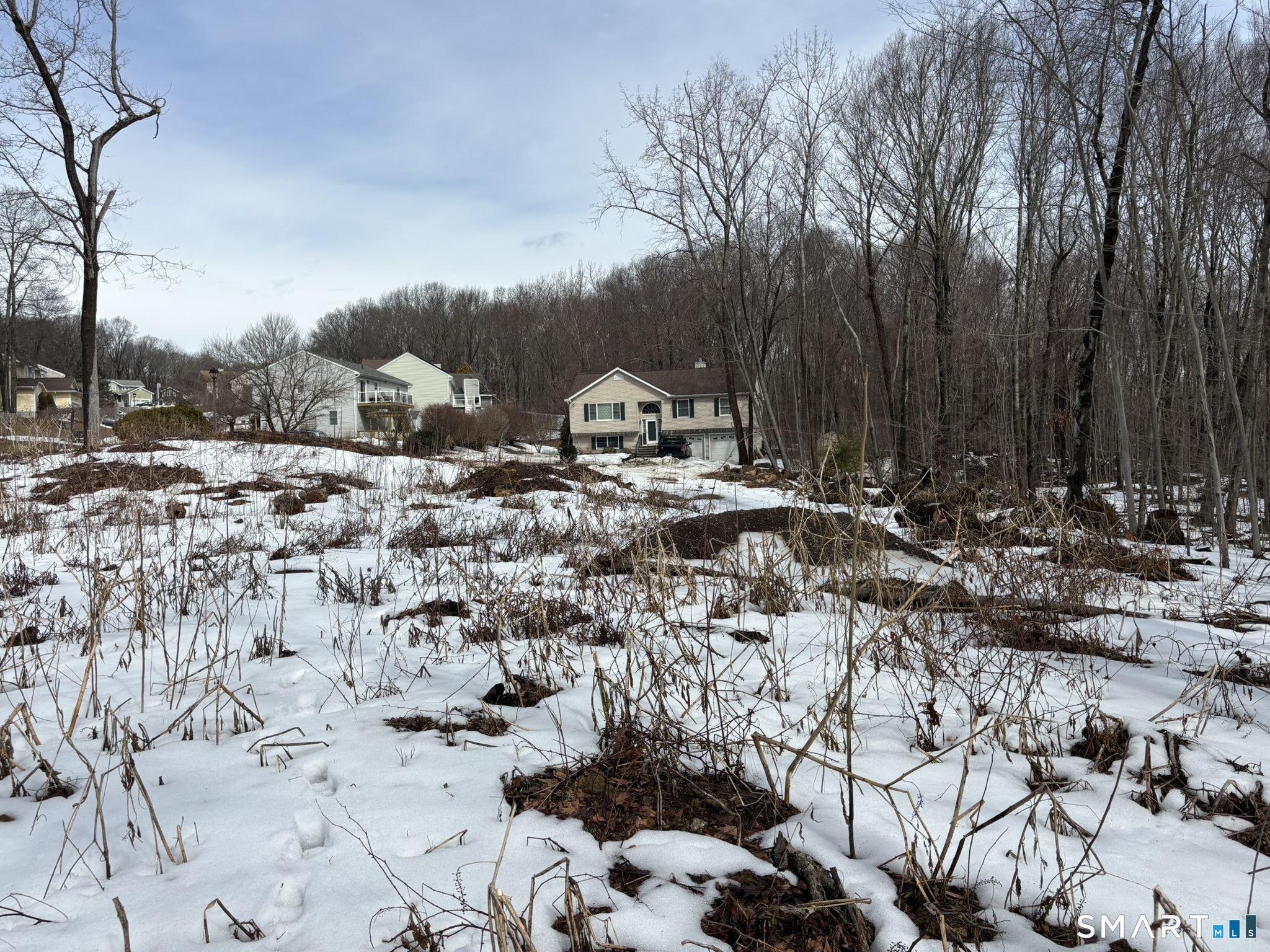 Homes for sale in Waterbury, CT | 40 Running Brook Rd, Waterbury, CT 06704 | MLS# 24158241