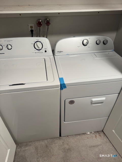 1 Russell, Middletown, 06457, 2 Bedrooms Bedrooms, 0 ,1 BathroomBathrooms,Residential Rental,For Sale,Russell,0,24158256