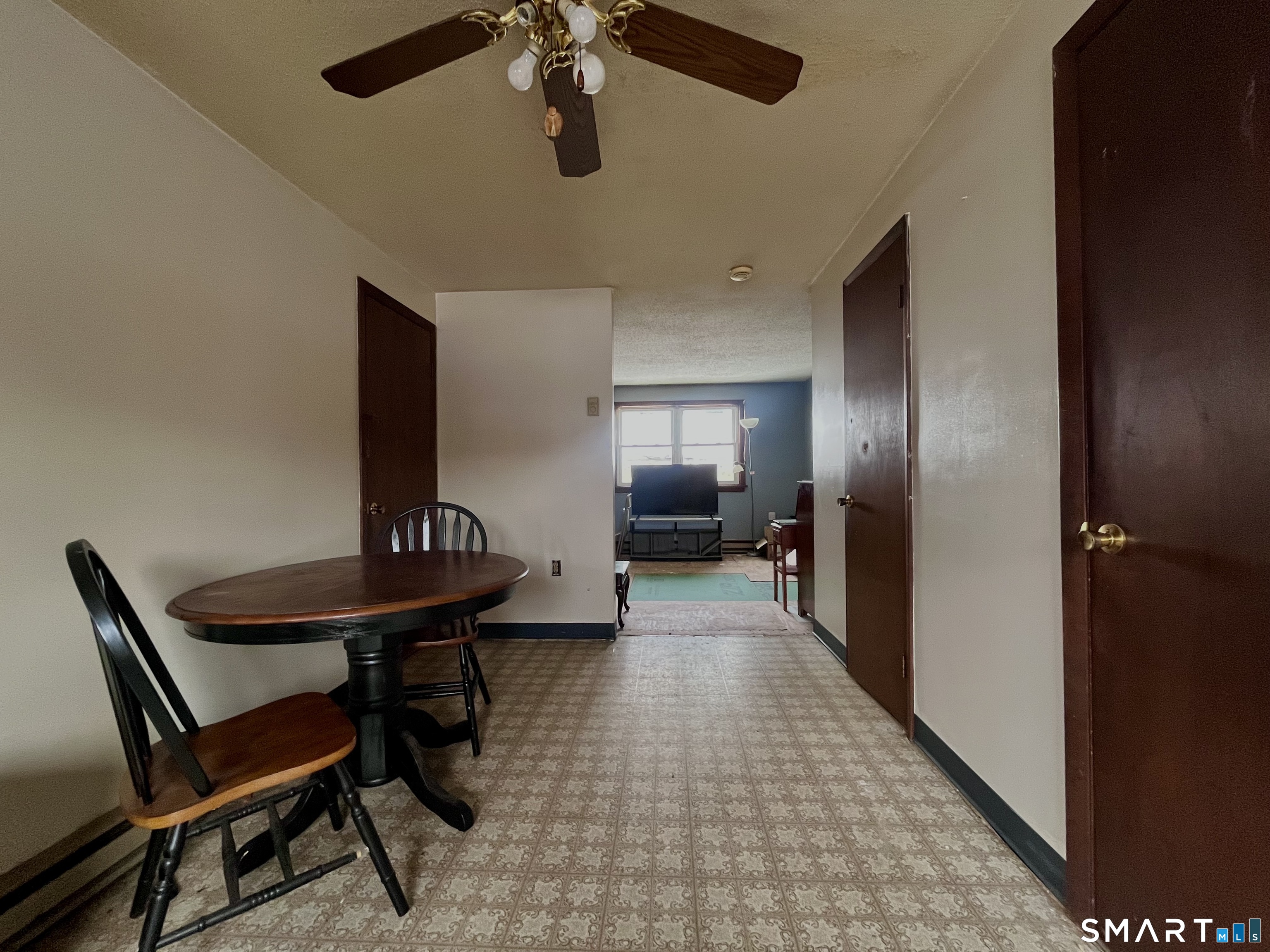 Homes for sale in Naugatuck, CT | 1081 New Haven Rd #11J, Naugatuck, CT 06770 | MLS# 24151767