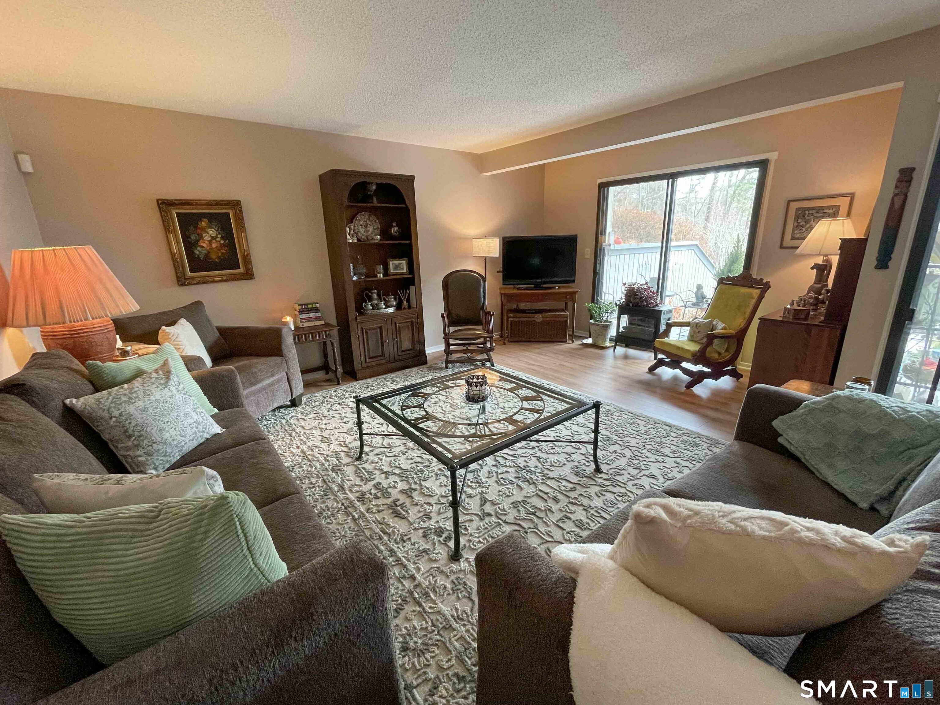 Homes for sale in Southbury, CT | 241 Heritage Vlg #B, Southbury, CT 06488 | MLS# 24158308