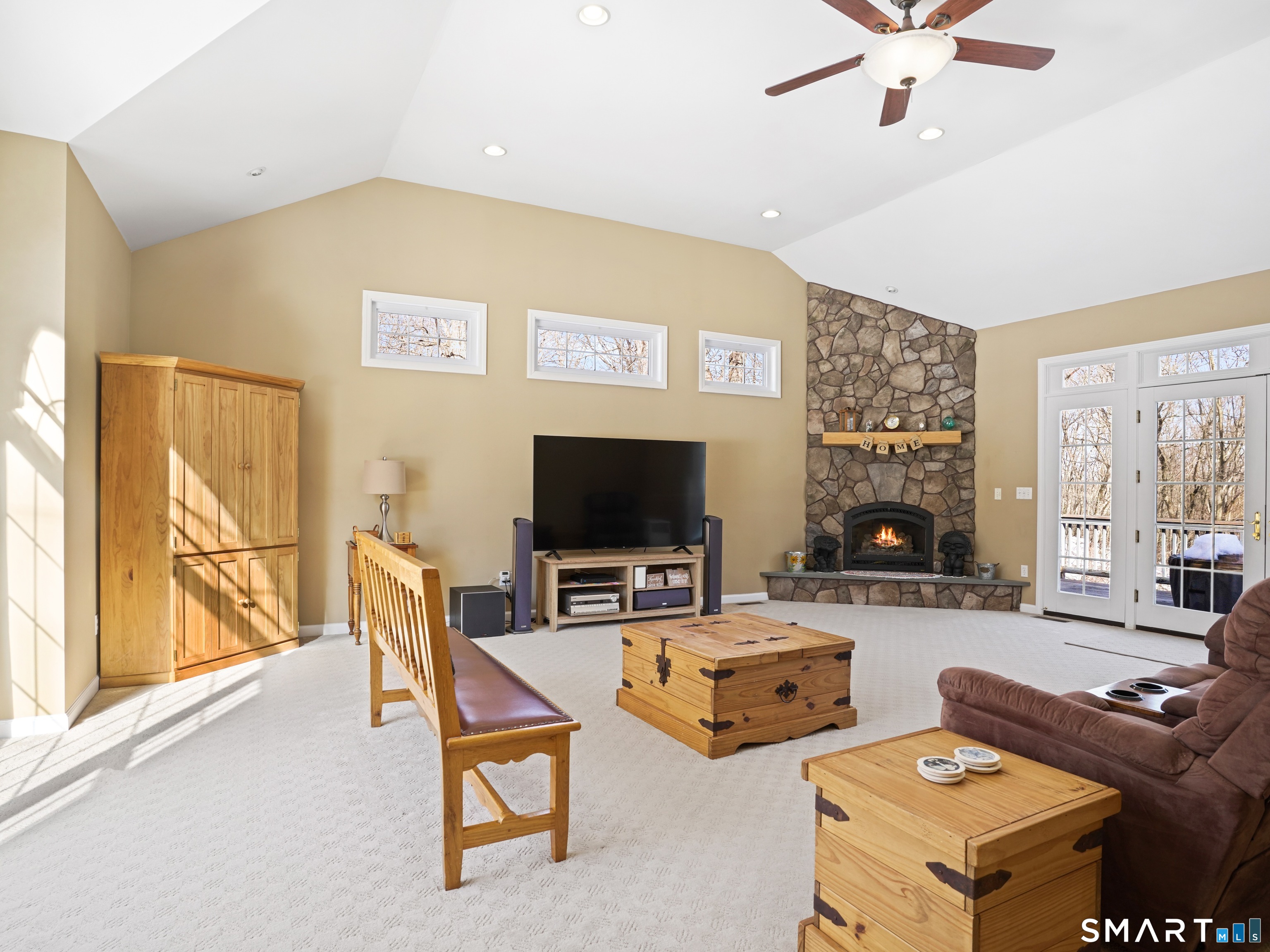 Homes for sale in Shelton, CT | 88 Kings Hwy, Shelton, CT 06484 | MLS# 24156952