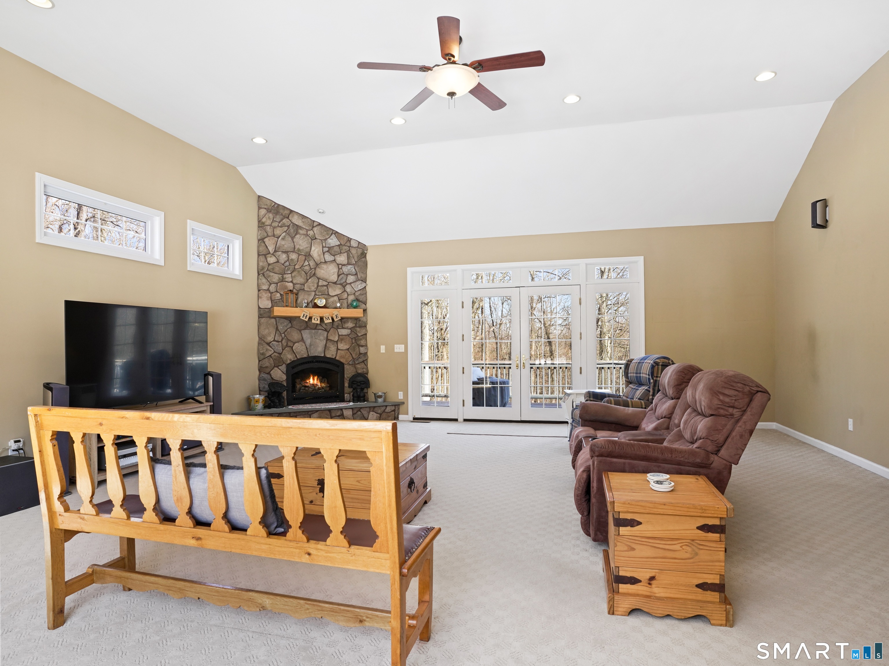 Homes for sale in Shelton, CT | 88 Kings Hwy, Shelton, CT 06484 | MLS# 24156952