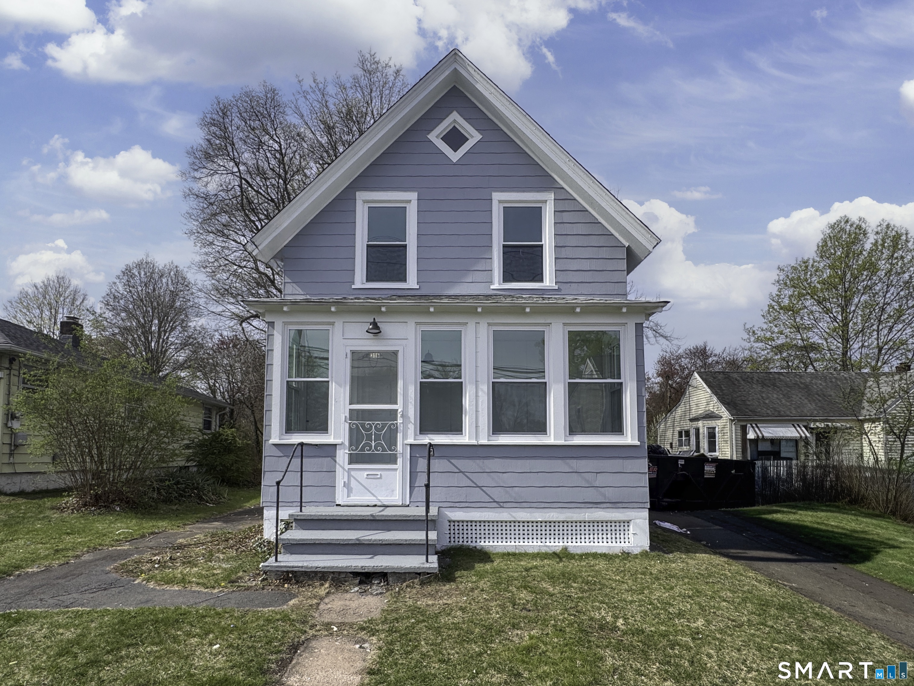 Homes for sale in East Haven, CT | 316 Tyler St, East Haven, CT 06512 | MLS# 24158333