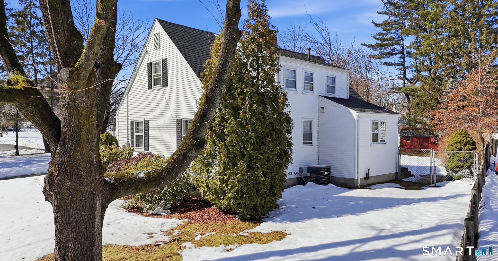 Homes for sale in West Hartford, CT | 21 Echo Ln, West Hartford, CT 06107 | MLS# 24158390