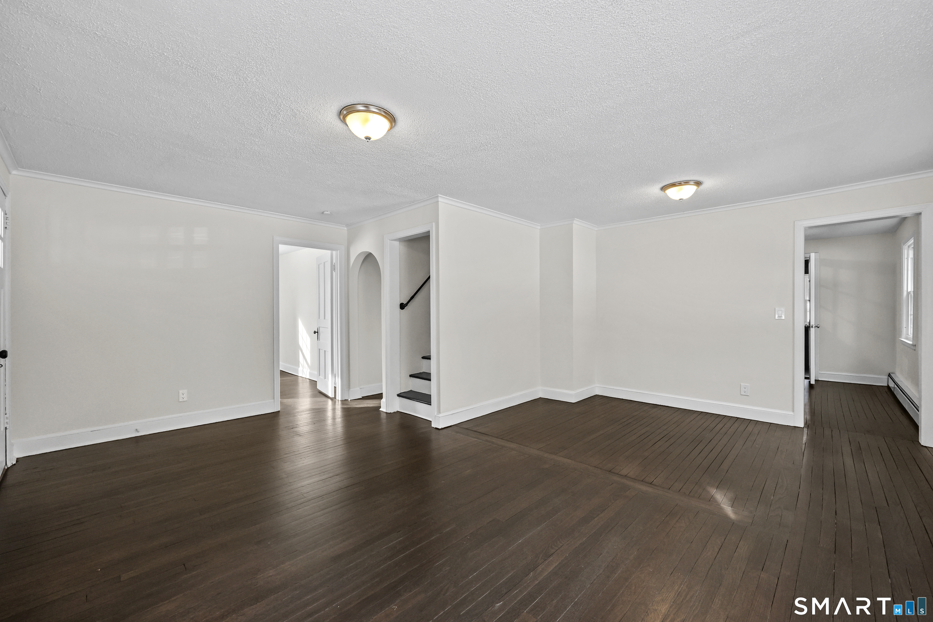 Homes for sale in Wethersfield, CT | 35 Kingston St, Wethersfield, CT 06119 | MLS# 24158344