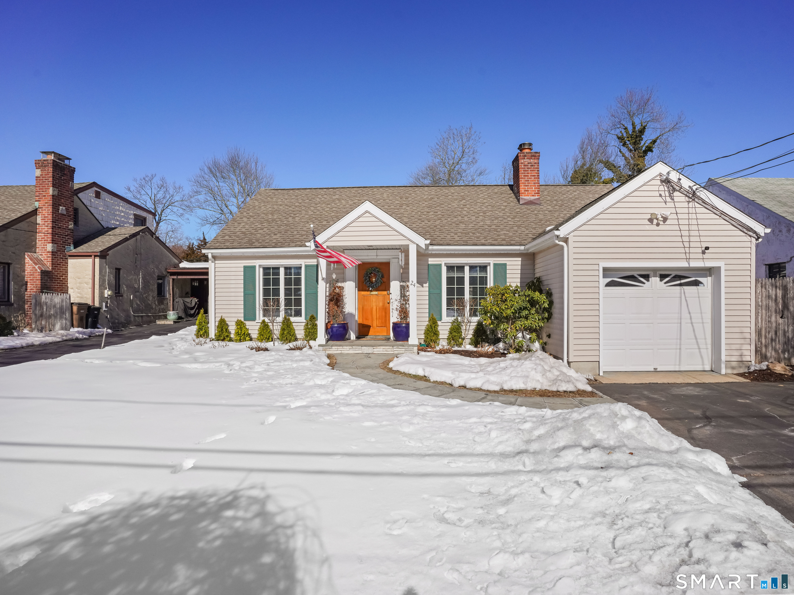 Homes for sale in Stamford, CT | 24 King St, Stamford, CT 06902 | MLS# 24158425